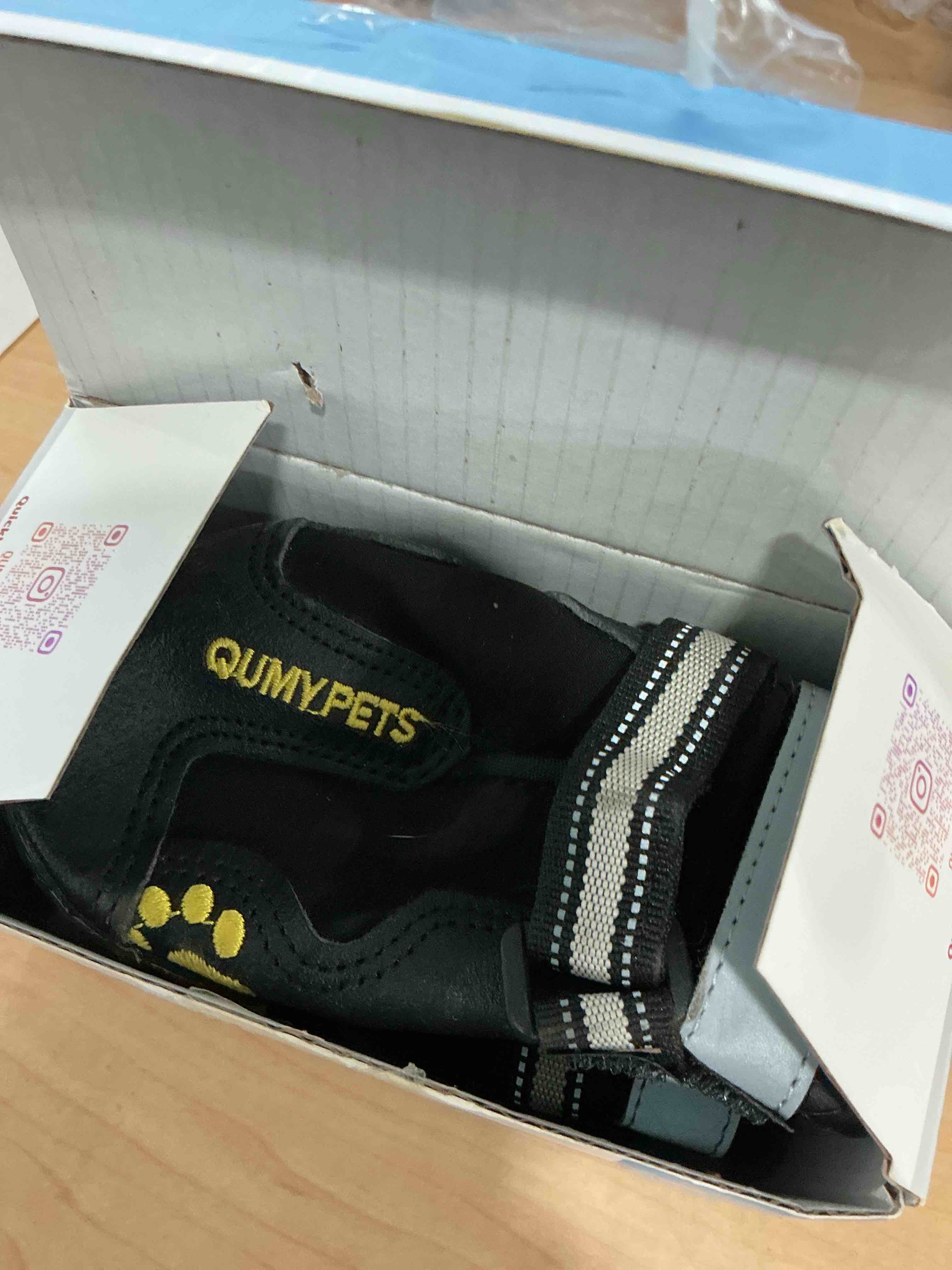 Condition photo showing Good Condition for QUMY Dog Shoes for Large Dogs, Medium Dog Boots & Paw Protectors for Winter Snowy Day, Summer Hot Pavement, Water-Resistant in Rainy Weather, Outdoor Walking, Indoor Hardfloors Skid-Resistant Sole Black Size 5: 2.4''x2.8''(W*L) (Pack of 3