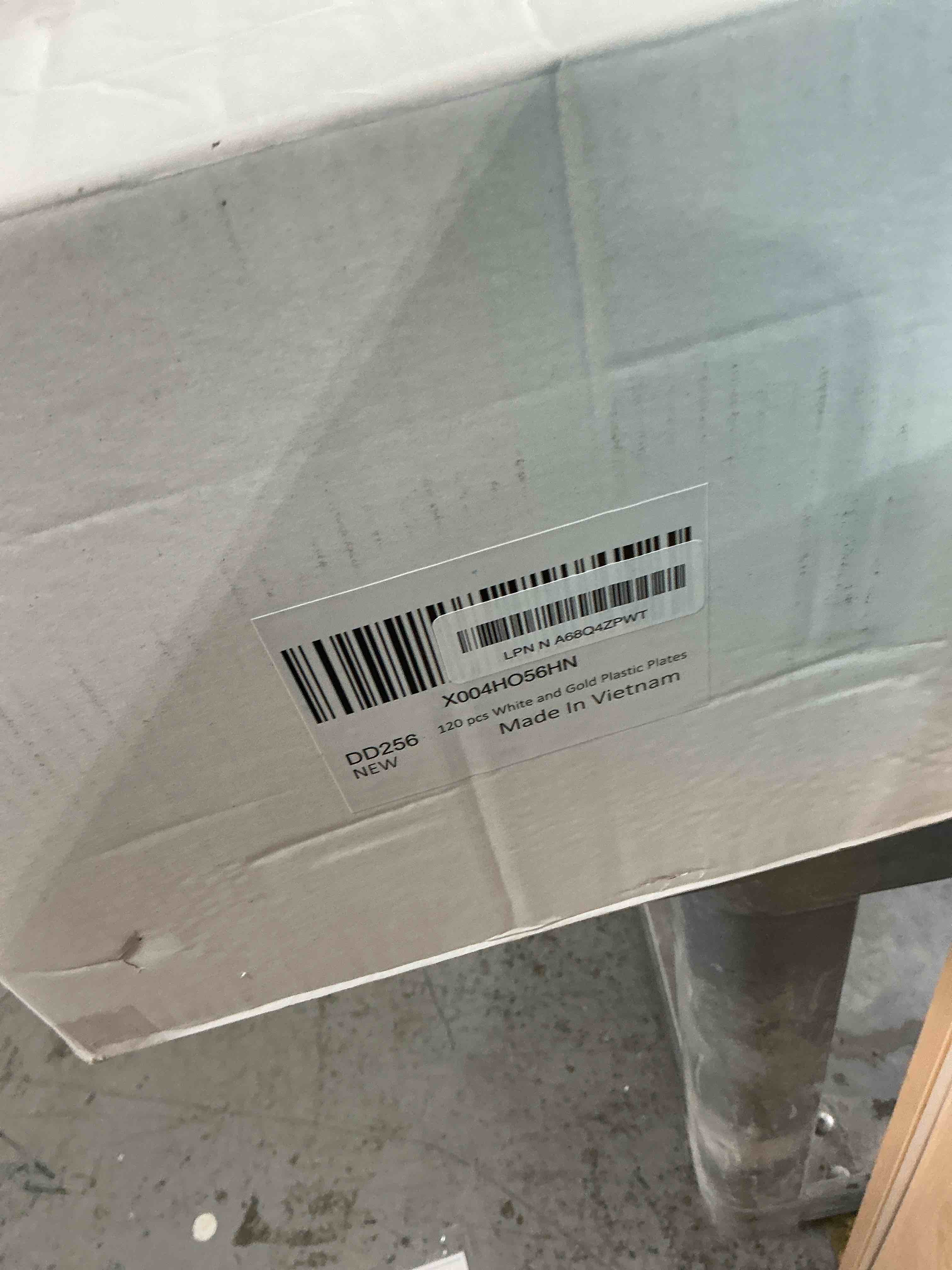 Condition photo showing Good Condition for LIYH 120 Pcs White and Gold Plastic Plates for Party - White Disposable Plates for Wedding Party- Includes 10.25 In Dinner and 7.5 In Dessert/Salad Plate for Valentine's Day Mother's Day 120pcs White Gold
