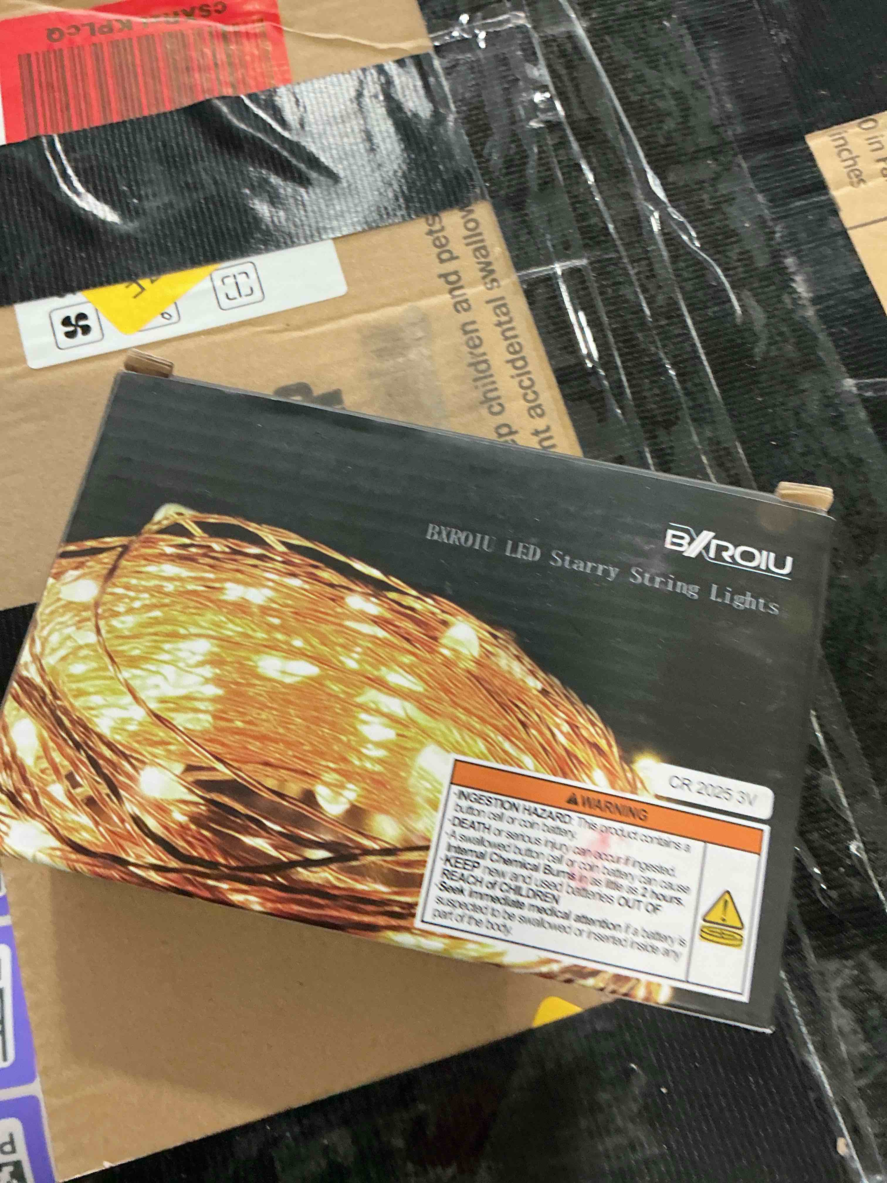 Condition photo showing As Is for ZMISHIBO Ceiling Fans with Lights and Remote, 19.7'' Low Profile Ceiling Fan, 3000-6000K Dimmable Modern Flush Mount LED Fan Light, 6 Wind Speeds, Black Fandelier Ceiling Fans for Bedroom Black 19.7 INCH