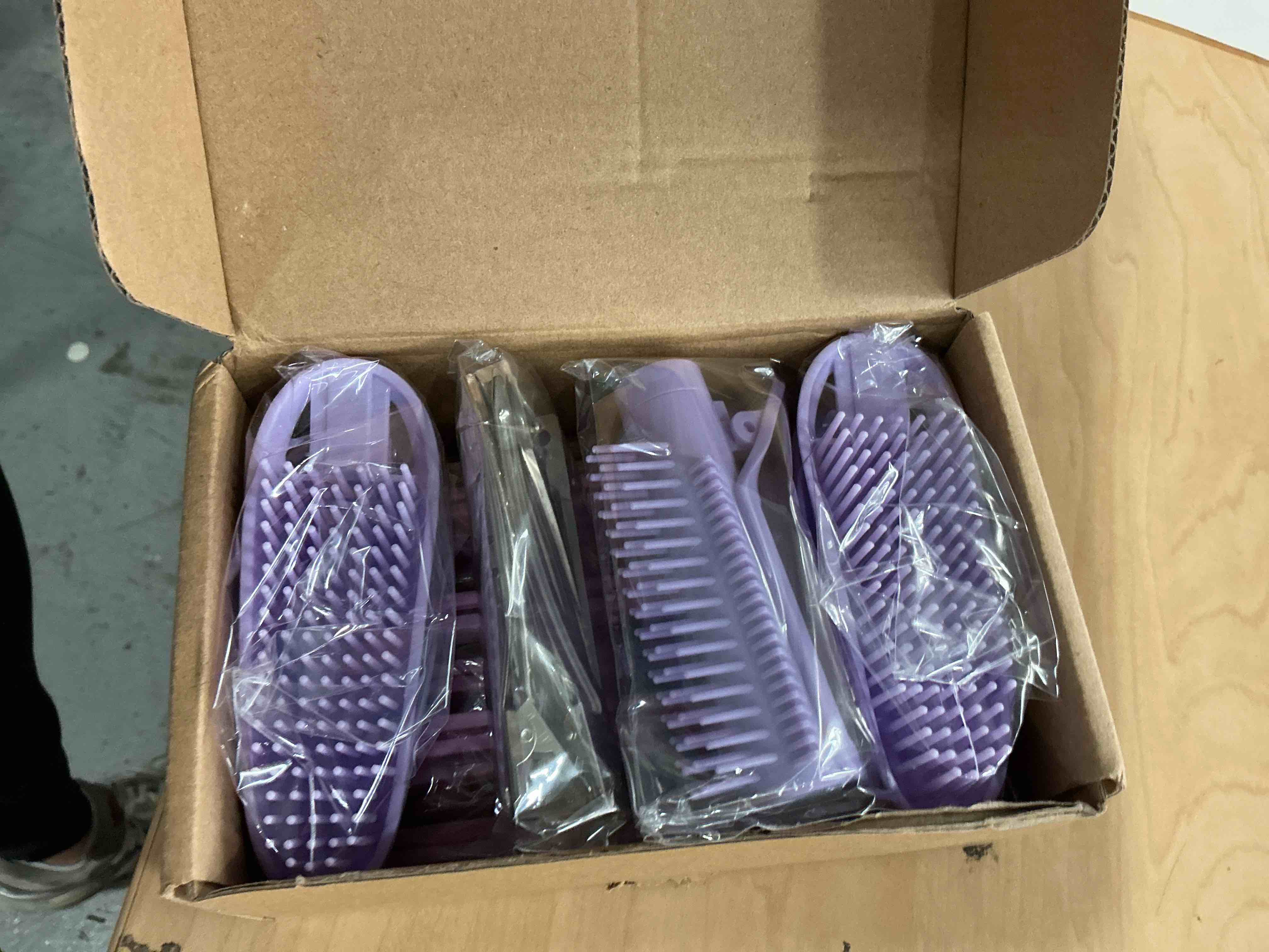 Condition photo showing Good Condition for 11pcs purple Hair Root Fluffy Clip, Hair Styling DIY Tools Volumizing Root Clips Wind Shaping Styling Comb, Puffy Lazy Hair Clip, Duck Bill Clips ?Expansion and contraction hair clip comb