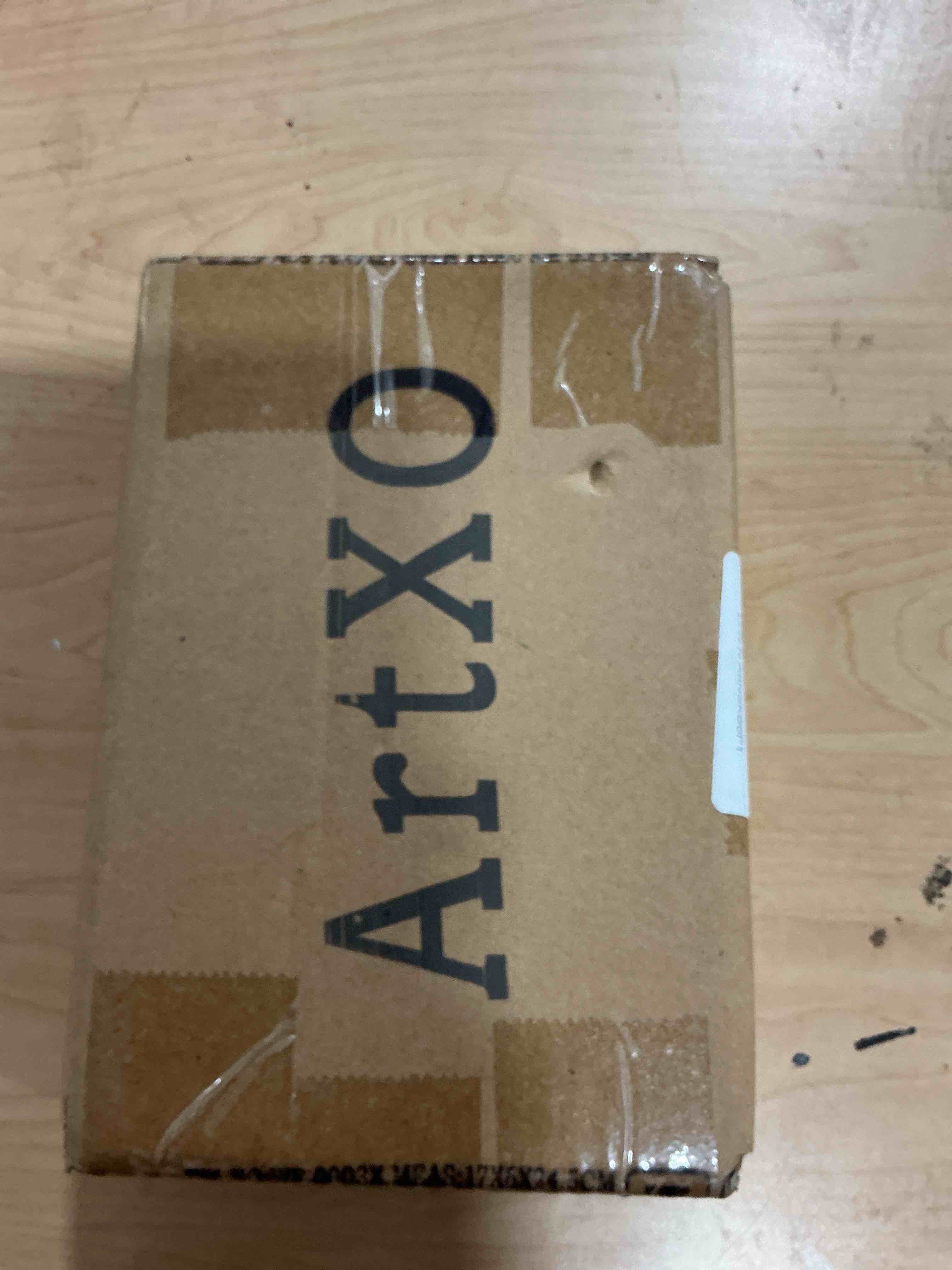 Condition photo showing New/Like New for ArtXO A5 Picture Frame Wooden, Display Pictures 4"x6" with Mat or A5 Without Mat,Gold Bamboo Poster Frames,Hanging Photo Frame Wall 4"x6" Gold03(with Mat,Plexiglass,Back)