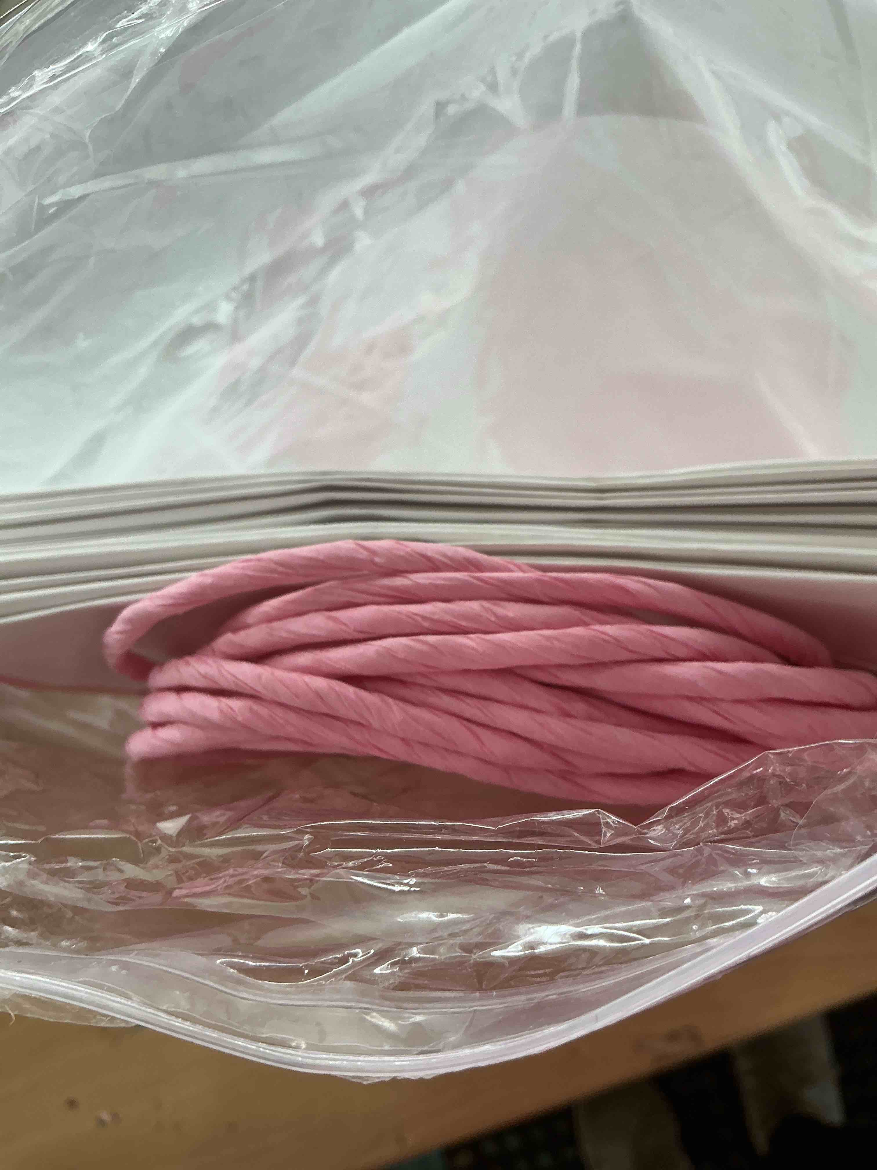 Condition photo showing New/Like New for Teling 24 Pack Valentine's Day Gift Bags with Tissue Paper Red Foil Heart Goodie Bags with Handles for Valentine Gifts Giving Wrapping Anniversary Couple Dating, 9 x 7 x 3.15 Inch(White,Pink)