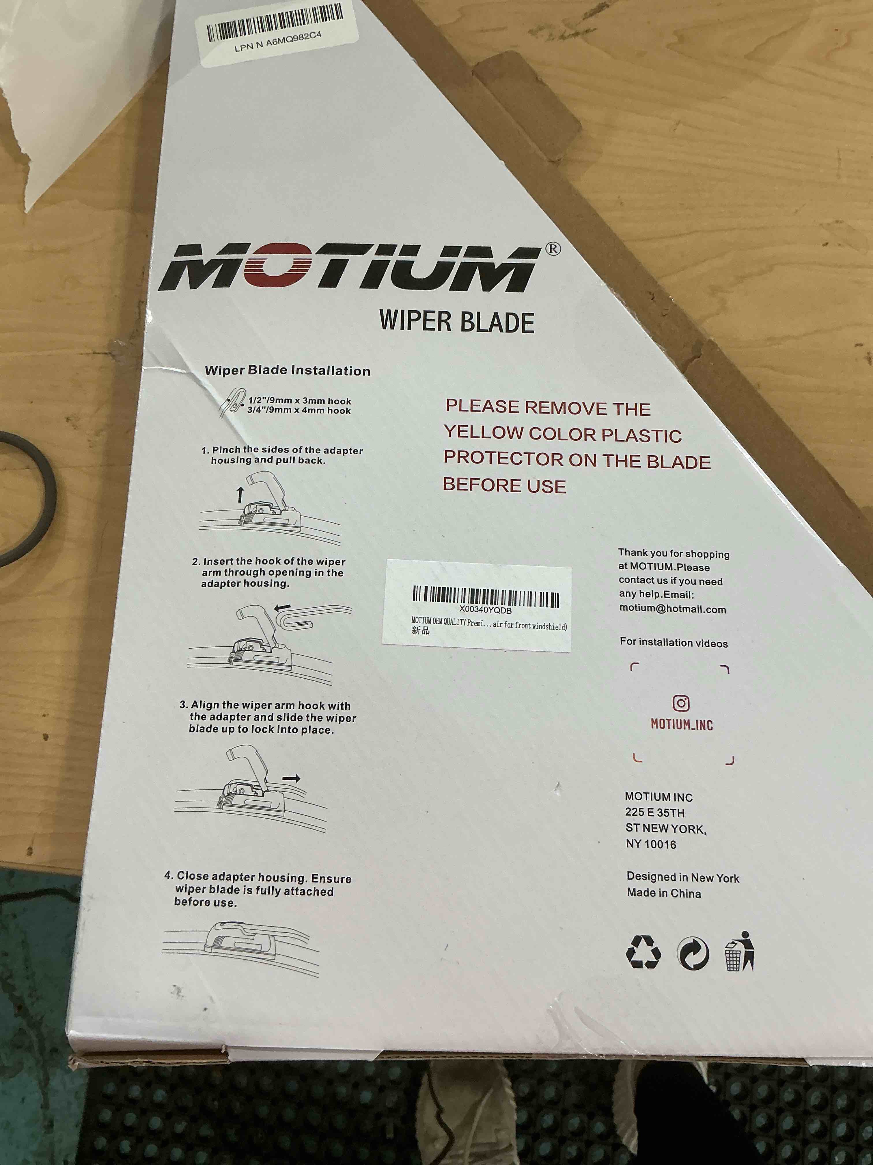 Condition photo showing Good Condition for MOTIUM OEM QUALITY Premium All-Season Windshield Wiper Blades (22"+22" pair for front windshield)