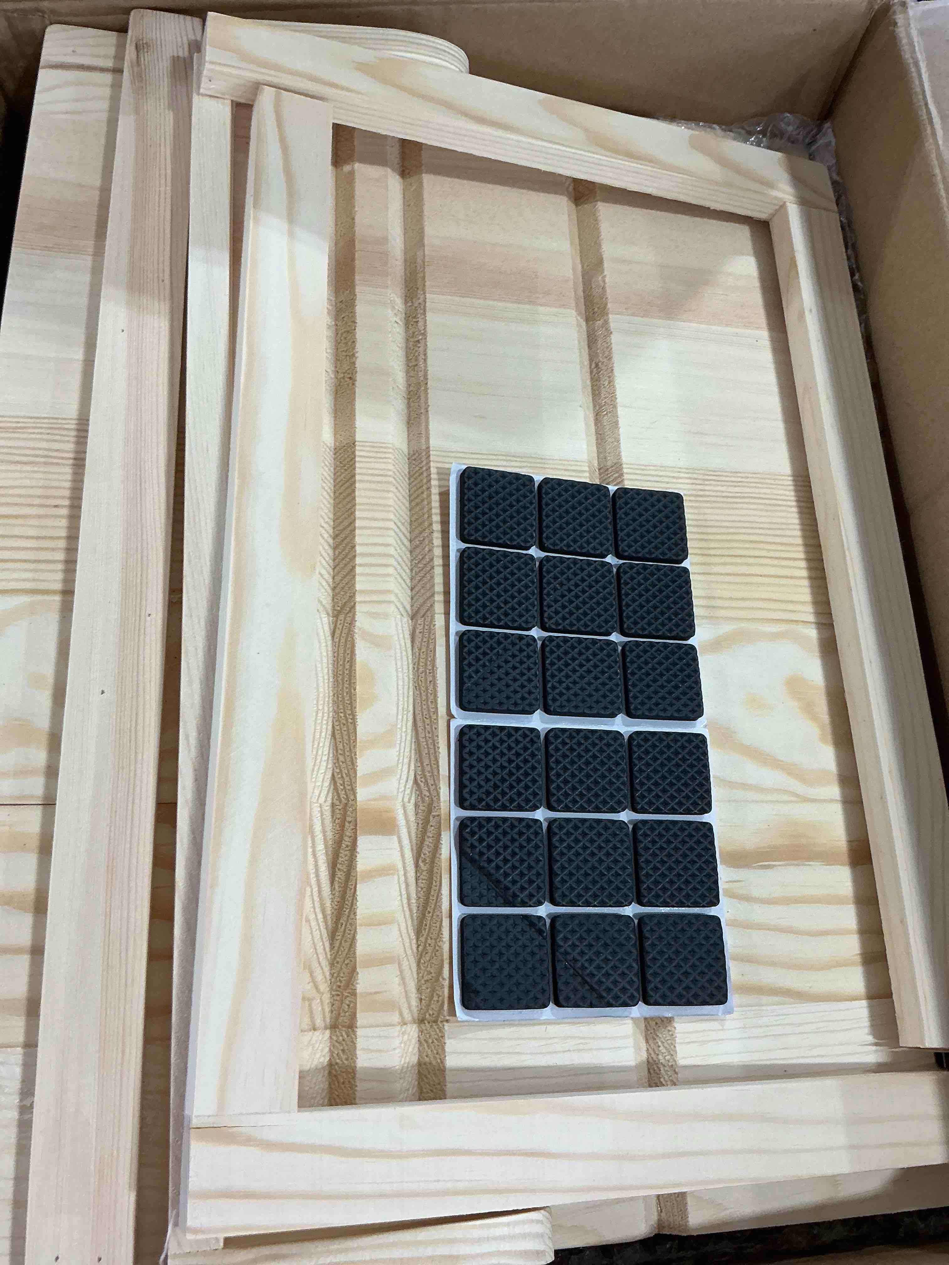 Condition photo showing Good Condition for Novabright 3 Pack Adjustable Dog Ramp for Stairs Extra Wide Wooden High Traction Walking Surface Nonslip Stairs for Small to Large Dogs Cat Foldable Pet Ramps for Injured Older Pet (No Installation)