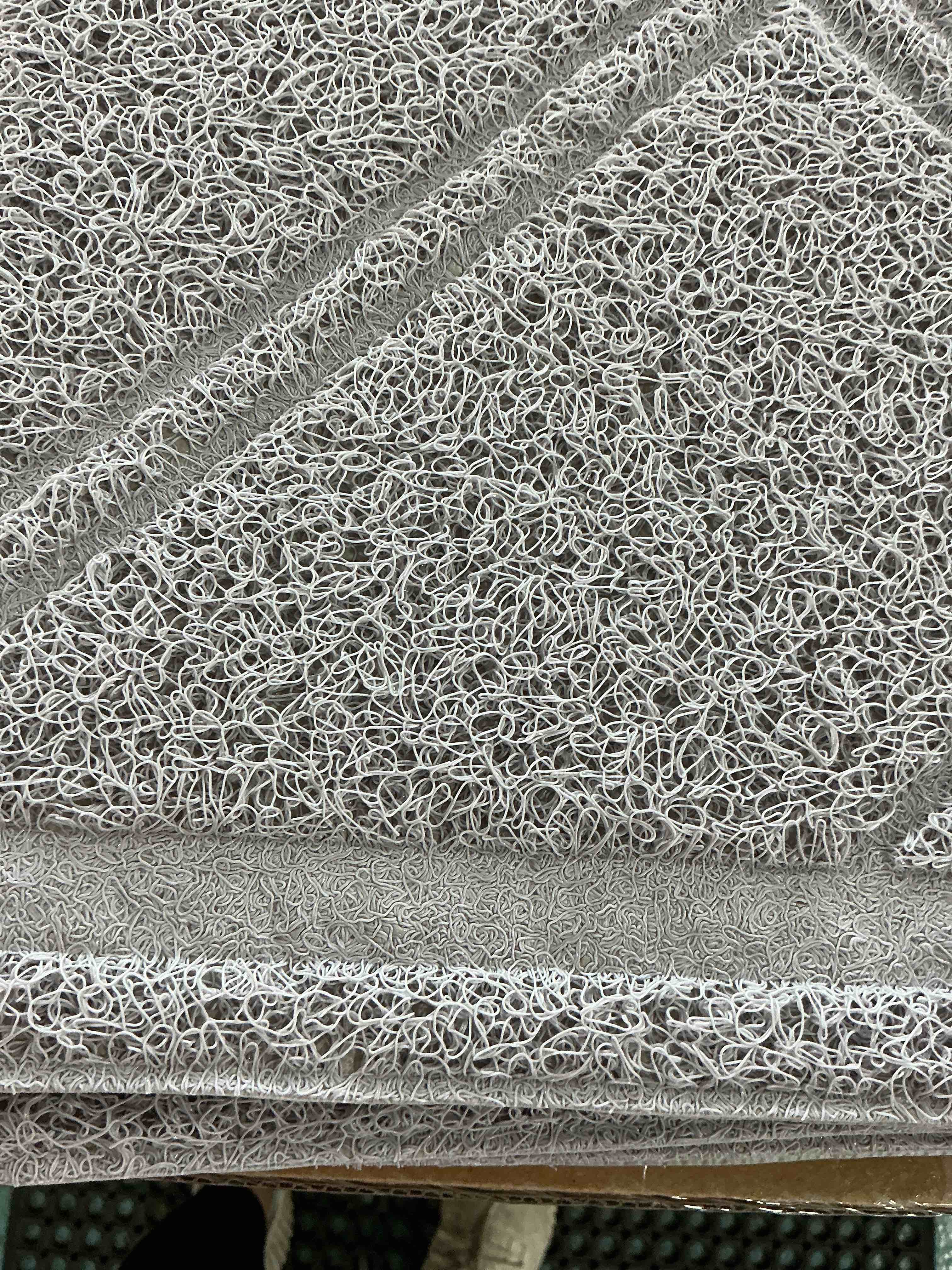 Condition photo showing Good Condition for Amazon Basics Less-Mess Cat Litter Box Mat, Unscented, 24" x 35", Grey Gray 1 Count (Pack of 1)