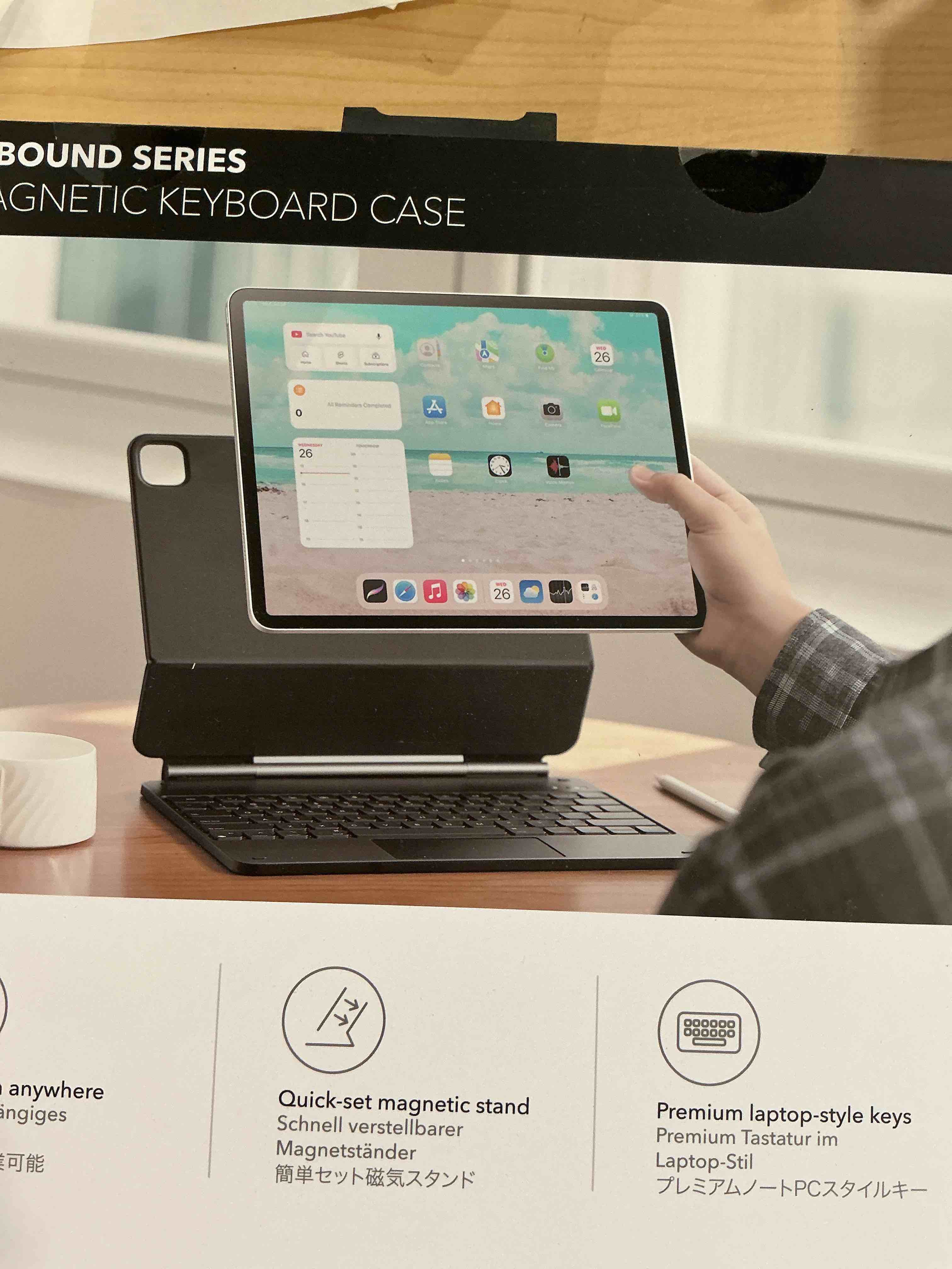 Condition photo showing Good Condition for ESR iPad Air 13 Inch Case Keyboard (M3/M2, 2025/2024) & iPad Pro 12.9 inch (6th/5th/5th/3rd) Magic Keyboard, Easy-Set Floating Cantilever Stand, Precision Multi-Touch Trackpad, Rebound Series, Black iPad Air 13/Pro 12.9(6th/5th/5th/3rd) Black