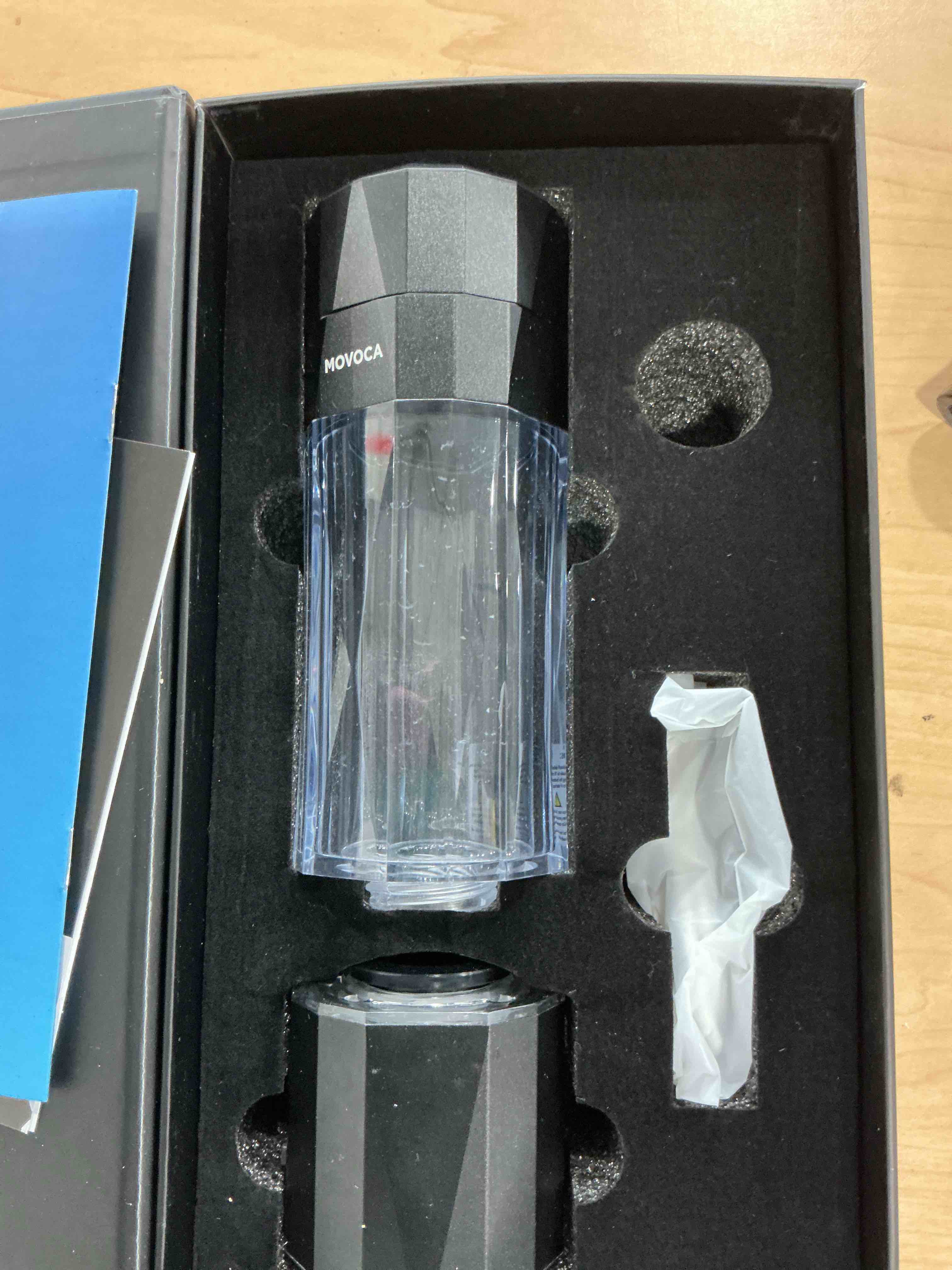 Condition photo showing Good Condition for 5.0 New Upgraded Hydrogen Water Bottle - Hydrogen Concentration up to 6000 PPB?SGS-Certified Hydrogen Generator? 2025 SPE/PEM Technology Odorless Double Hydrogen Content for Sports/Home/Office/Travel