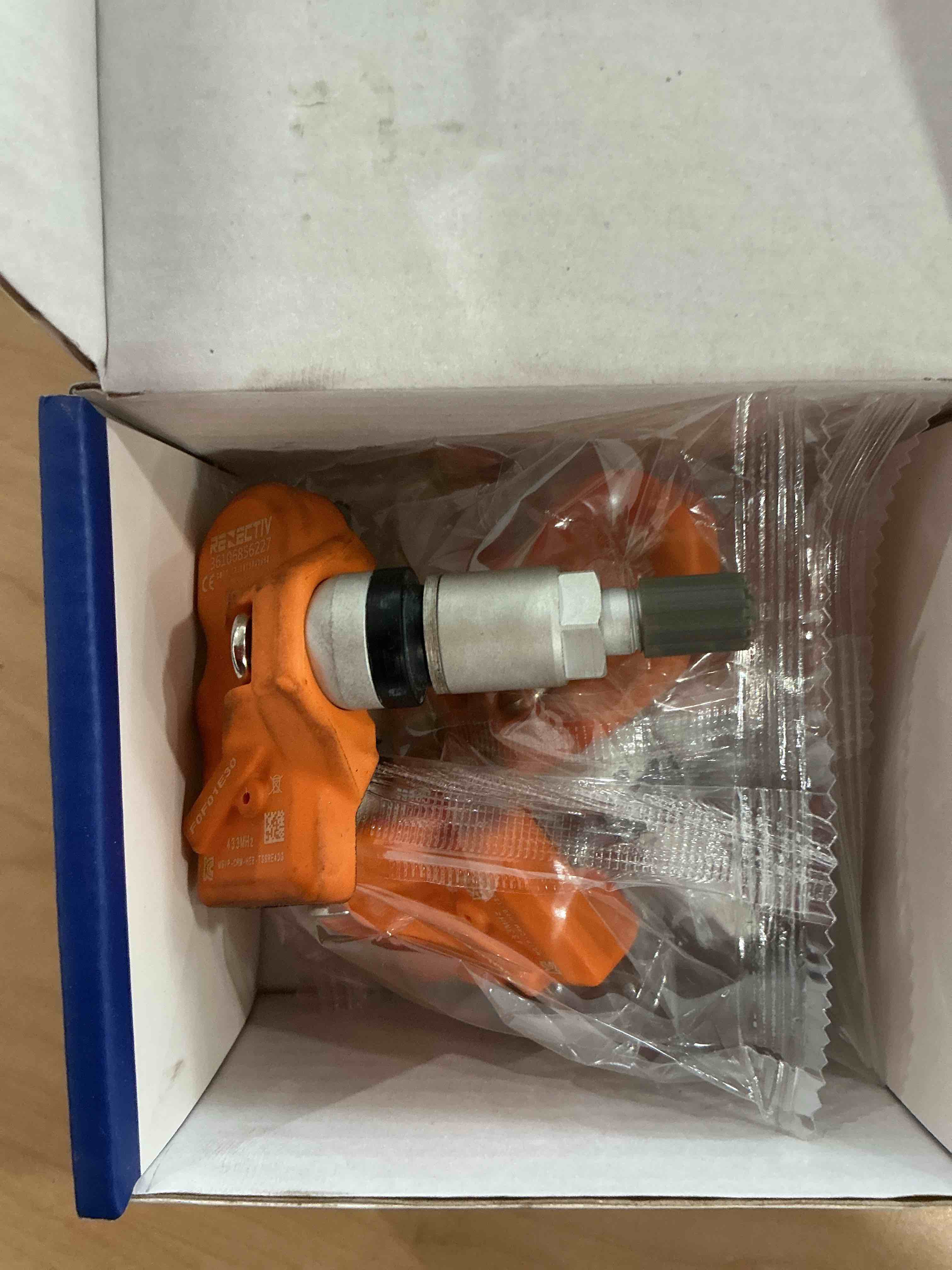 Condition photo showing Good Condition for TPMS Sensor BMW,4pcs 433mhz Tire Pressure Monitor Sensors Fit for BMW Replace#36106856227 4 PCS