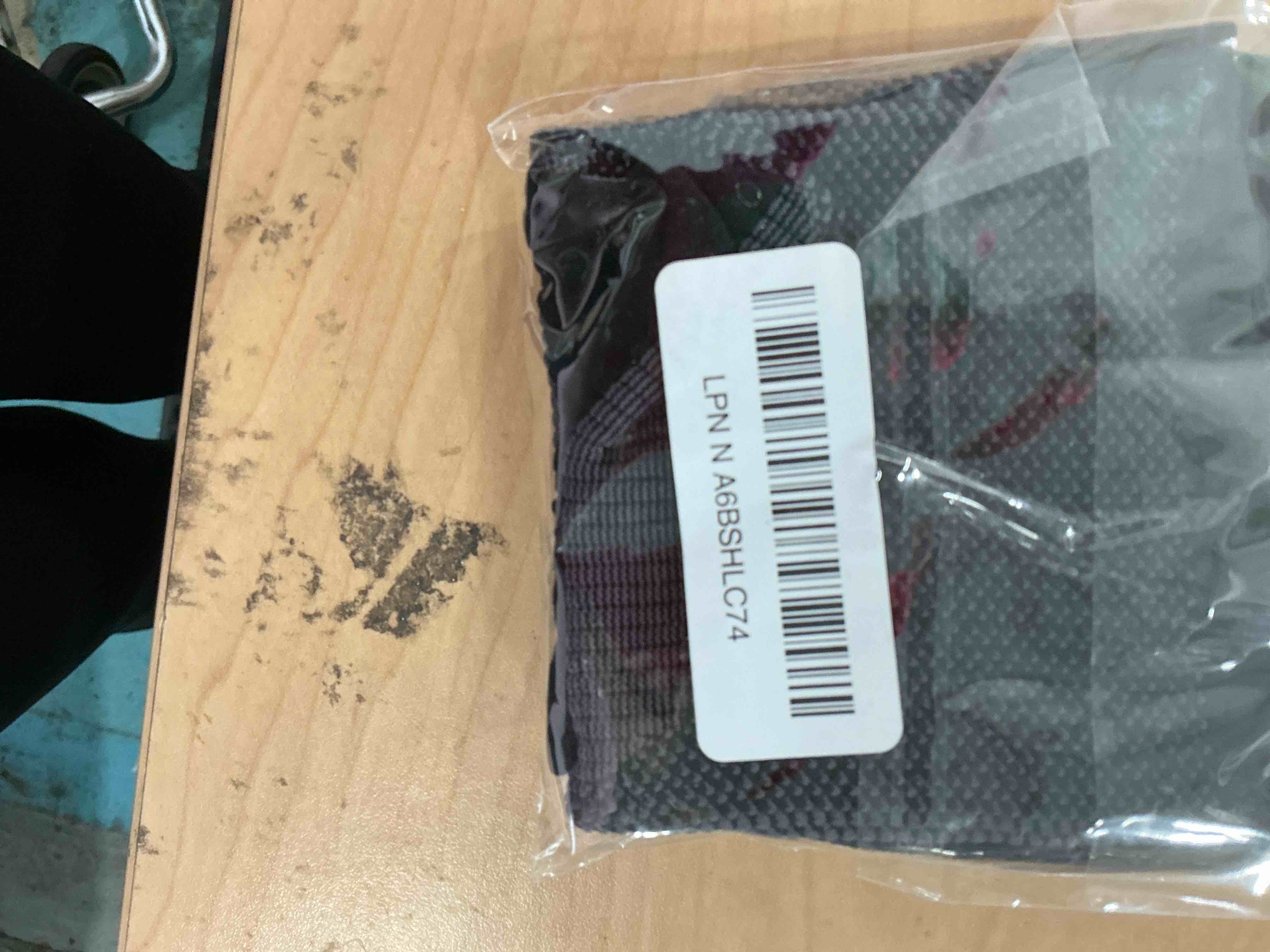 Condition photo showing Good Condition for Compression Socks 20-30mmHg for Plantar Fasciitis, Achilles Tendonitis Relief - Ankle Compression Sleeve for Heel Spurs, Foot Swelling & Fatigue - Arch Support Brace for Everyday Use (1 Pair) Black Large