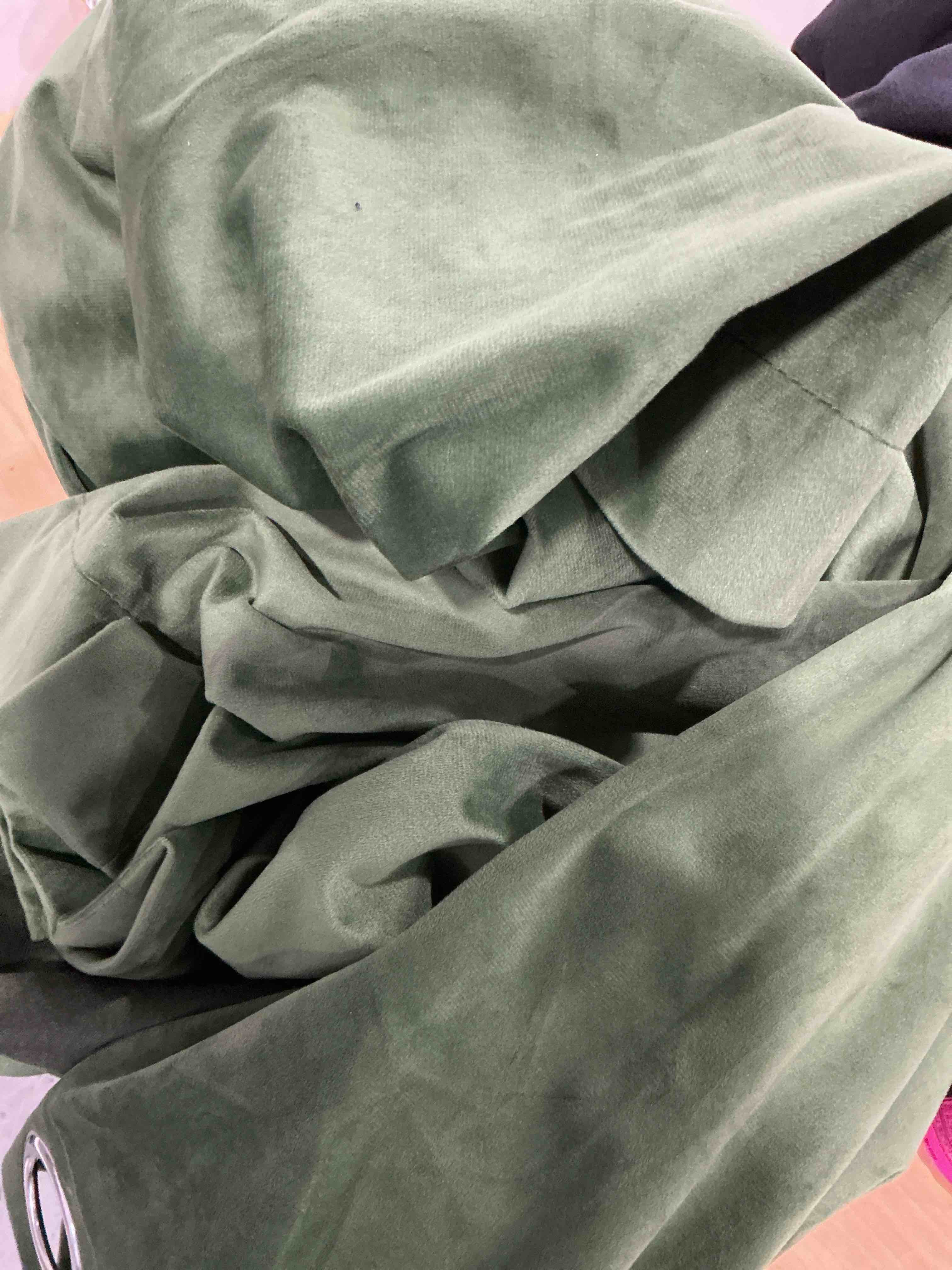 Condition photo showing Good Condition for Joydeco look at photos for accurate color, description forest Green Velvet Curtains 84 Inches Length, Grommet Curtains 2 Panels, Thermal Insulated Privacy Room Darkening Window Drapes for Bedroom Living Room Home Theatre (52Wx84L)