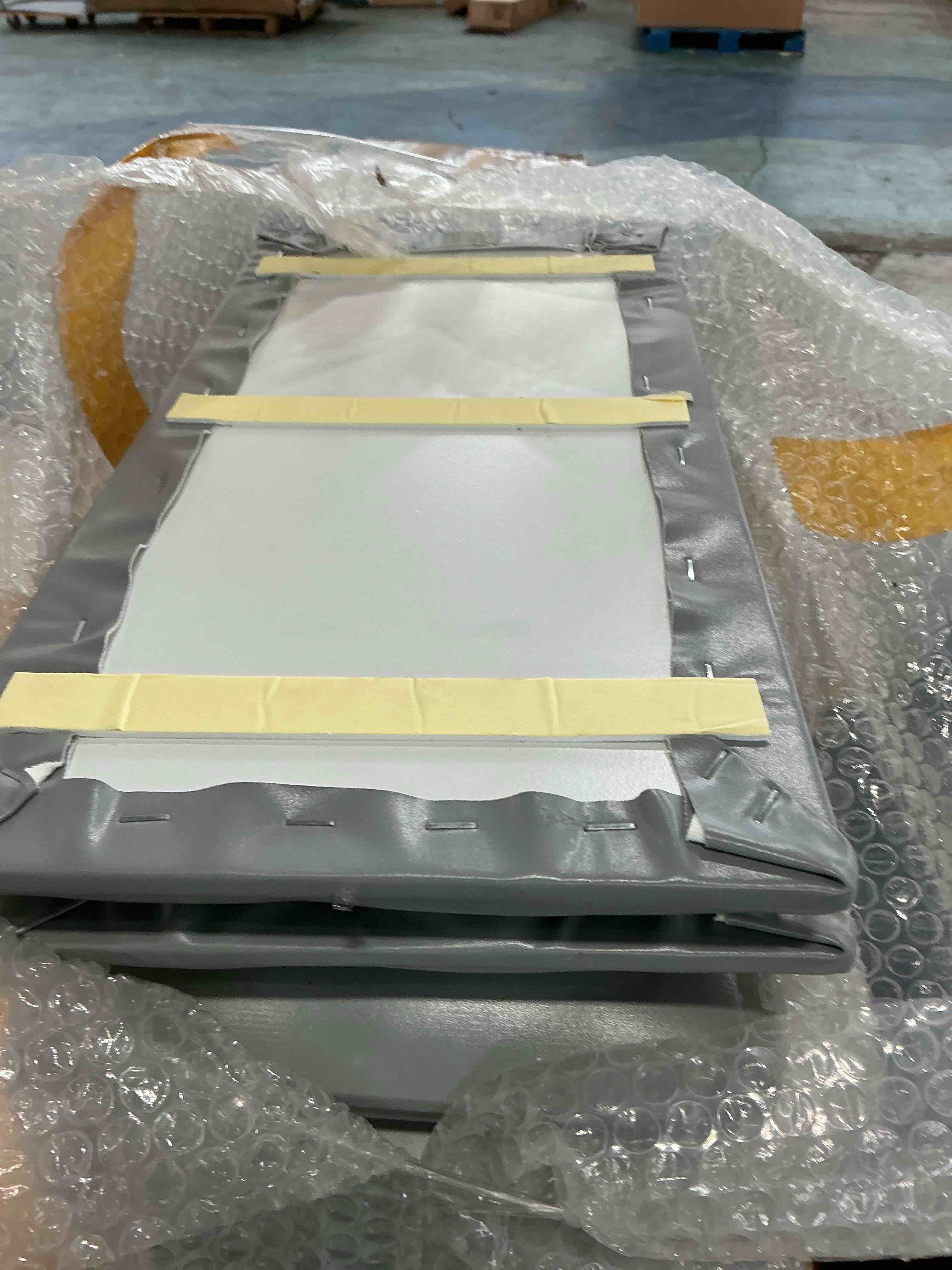 Condition photo showing Good Condition for 3D Anti-Collision Wall Padding, Peel & Stick Upholstered Panels, Queen Headboard, Playroom Decorative Protection, Panels - 23.6' X 11.8' (Light Grey)