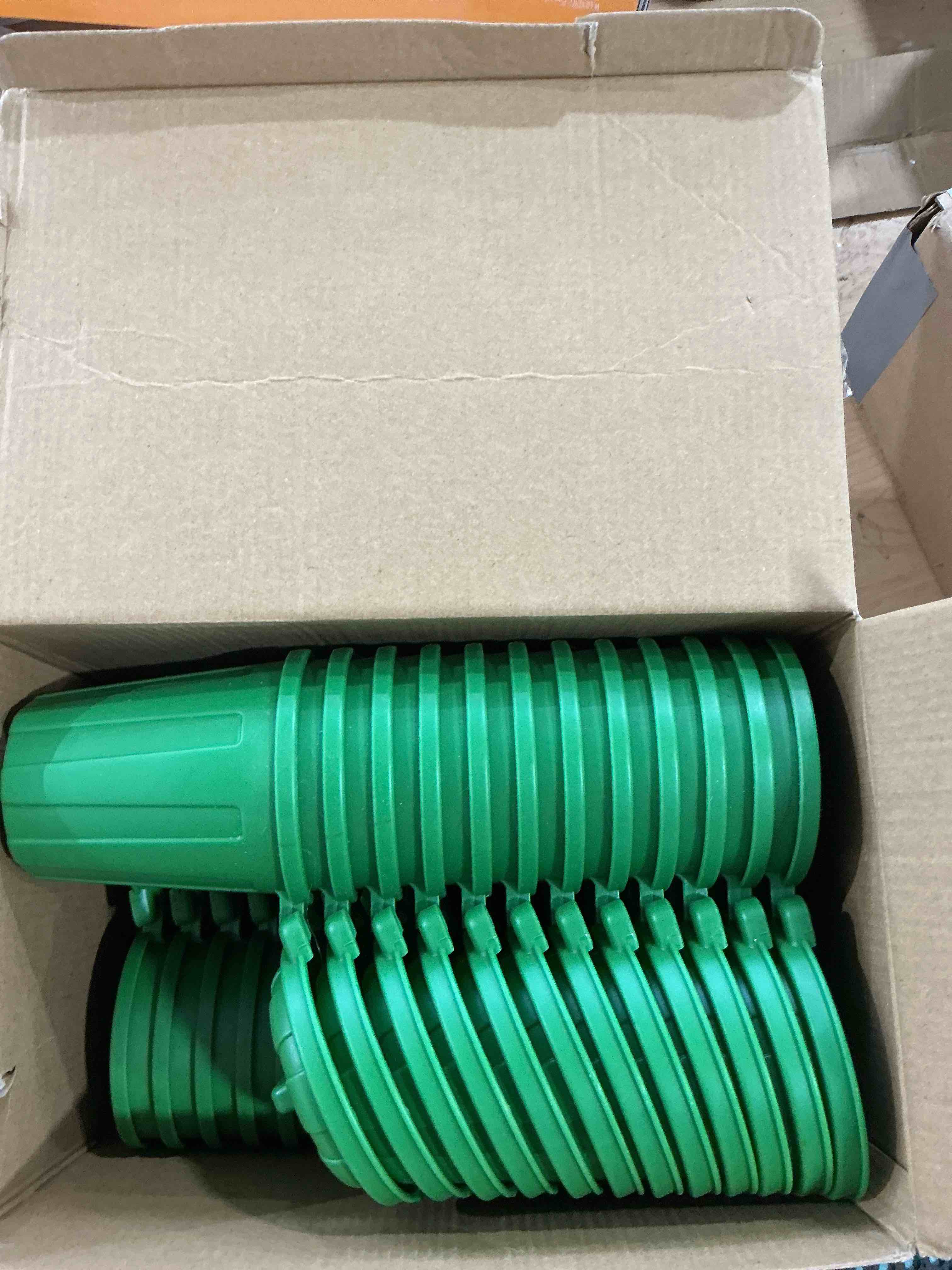 Condition photo showing Good Condition for Zubebe 24 Pcs Green Mini Trash Can Mini Toy Garbage Can Small Desktop Storage Bin with Lids for Trash Party Favor Garbage Truck Birthday Decoration Party Supplies Home School Classroom