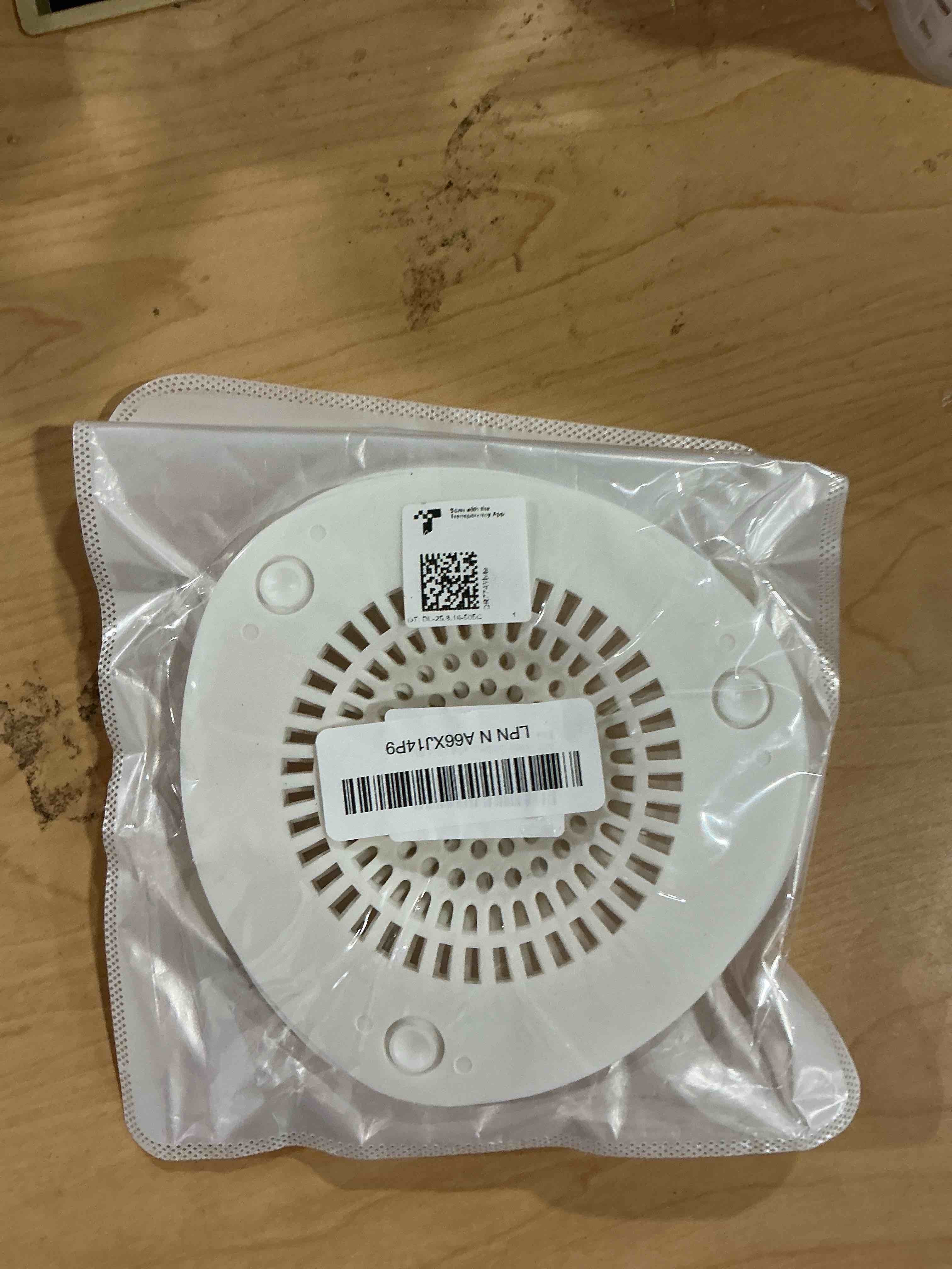 Condition photo showing Good Condition for Hair Catcher Shower Drain Cover Bathtub Silicone Hair Catcher Stopper Drain Strainers,Home Protectors with Sucker Water Trap Sink Cover for Kitchen Sink Bathroom Tub 3 Pack (White)