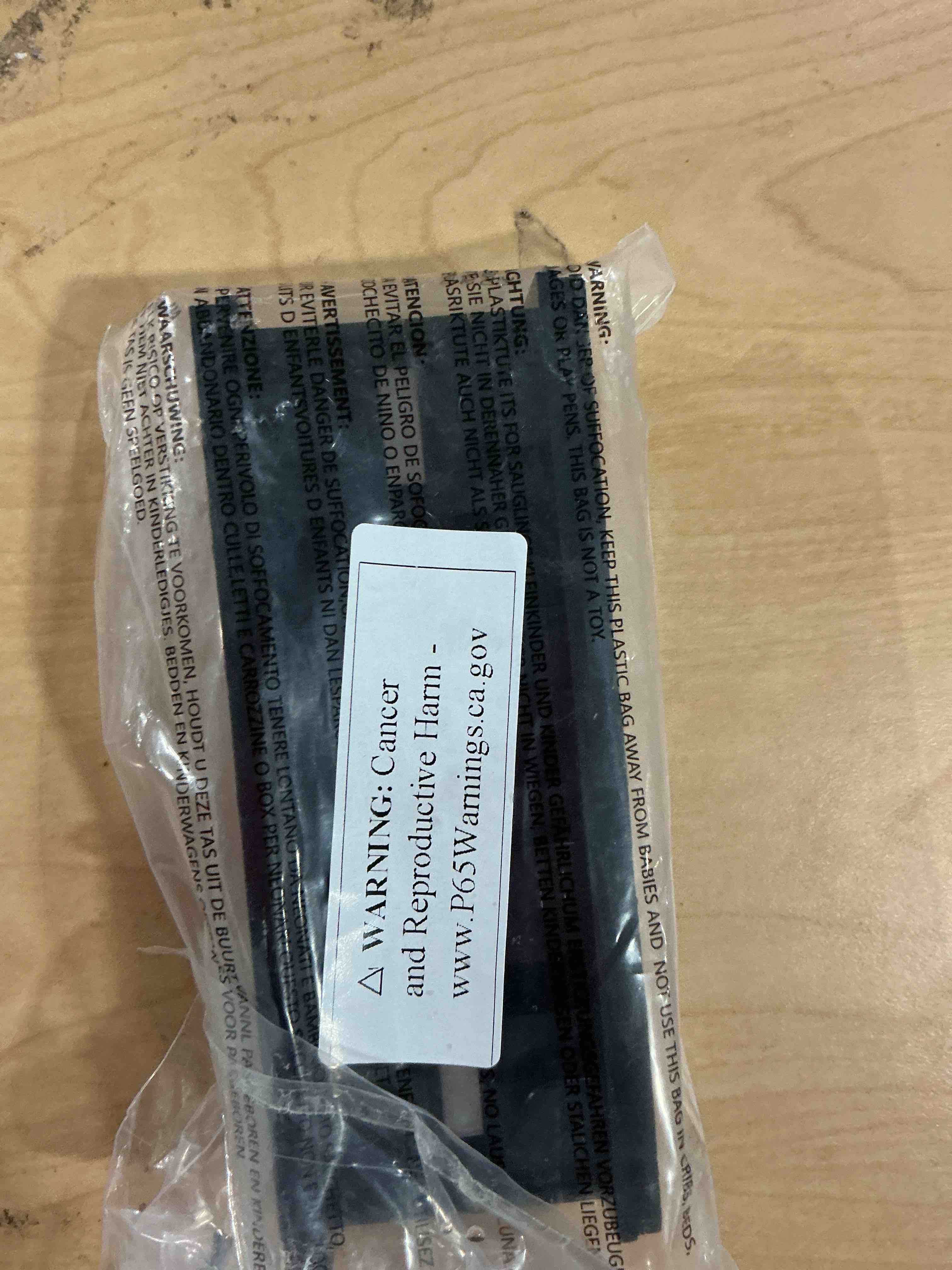 Condition photo showing Good Condition for uxcell Dual Rows 4 Positions 600V 100A Wire Barrier Block Terminal Strip