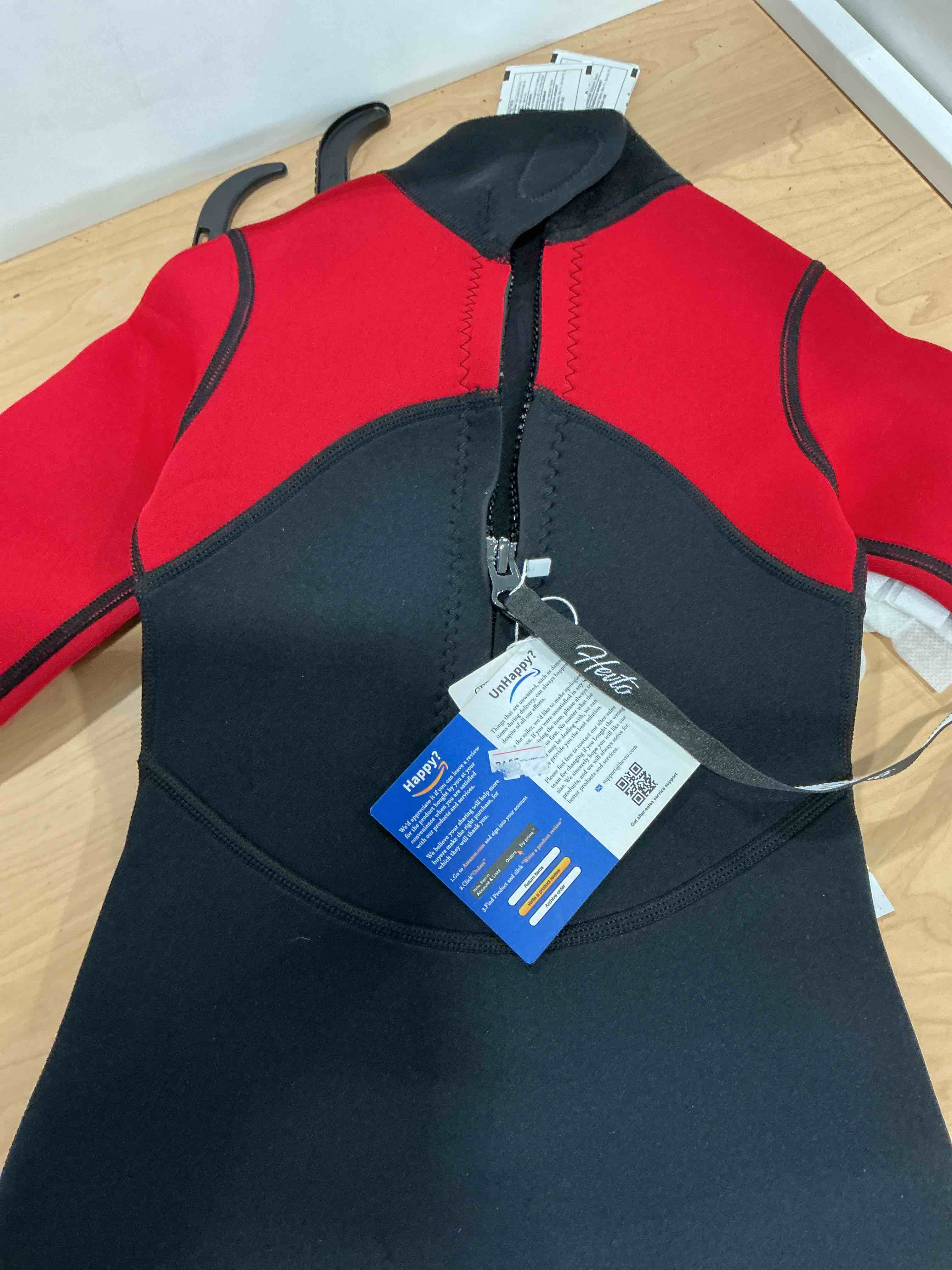 Condition photo showing New/Like New for size 6Seaskin Kids Wetsuit for Boys Girls Toddlers, 2mm Front Zipper Shorty Wetsuits, 3mm Back Zip Full Wetsuit, Neoprene Thermal Swimsuits for Diving Surfing Swim Lessons