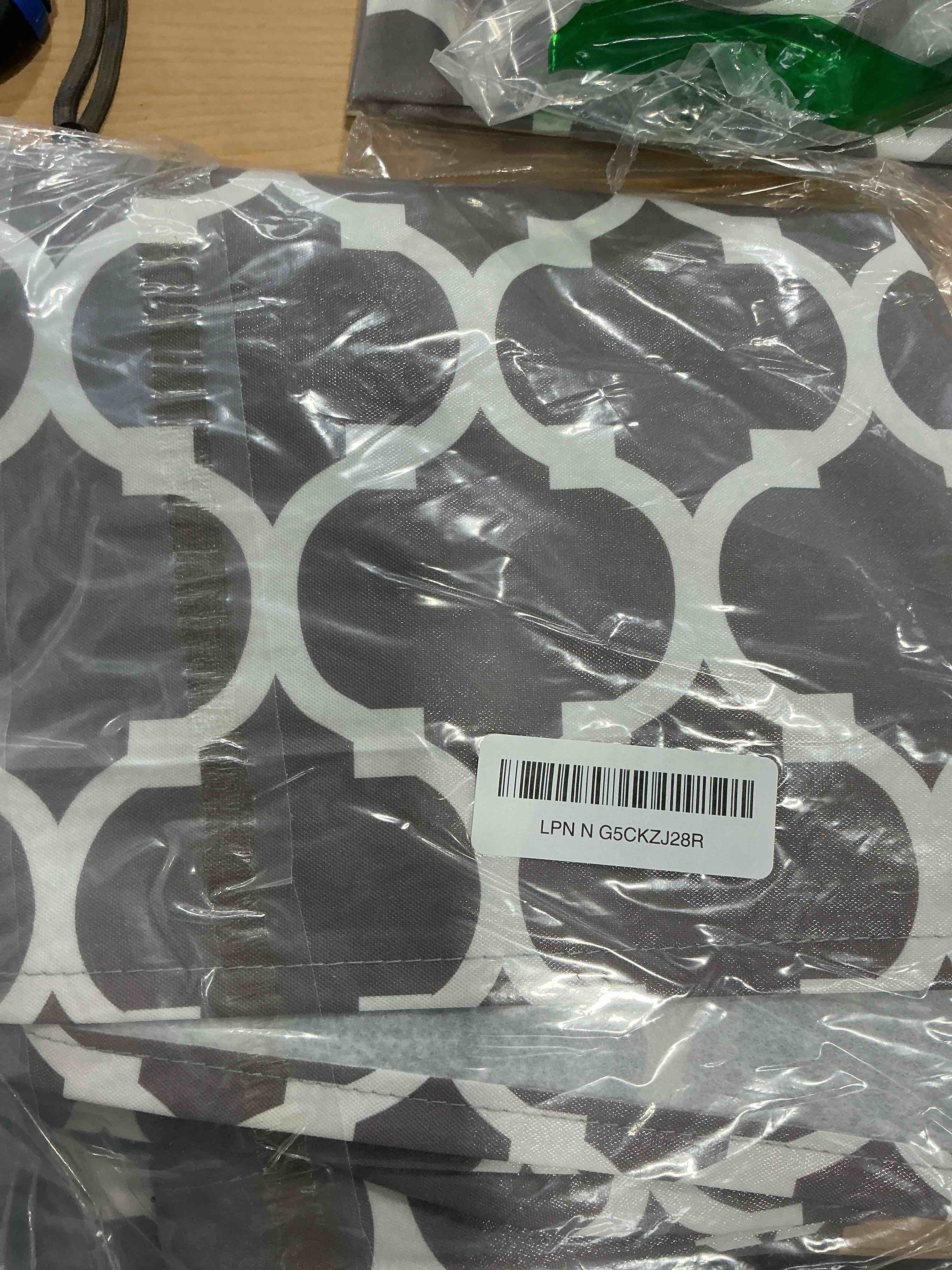 Condition photo showing Good Condition for Smiry Rectangle Picnic Table Cover, Waterproof Elastic Fitted Camping Tablecloths for 8 Foot Tables, Wipeable Flannel Backed Vinyl Tablecloth Protector for Indoor, Outdoor (Grey, 30x96 Inches) 30" x 96" Grey