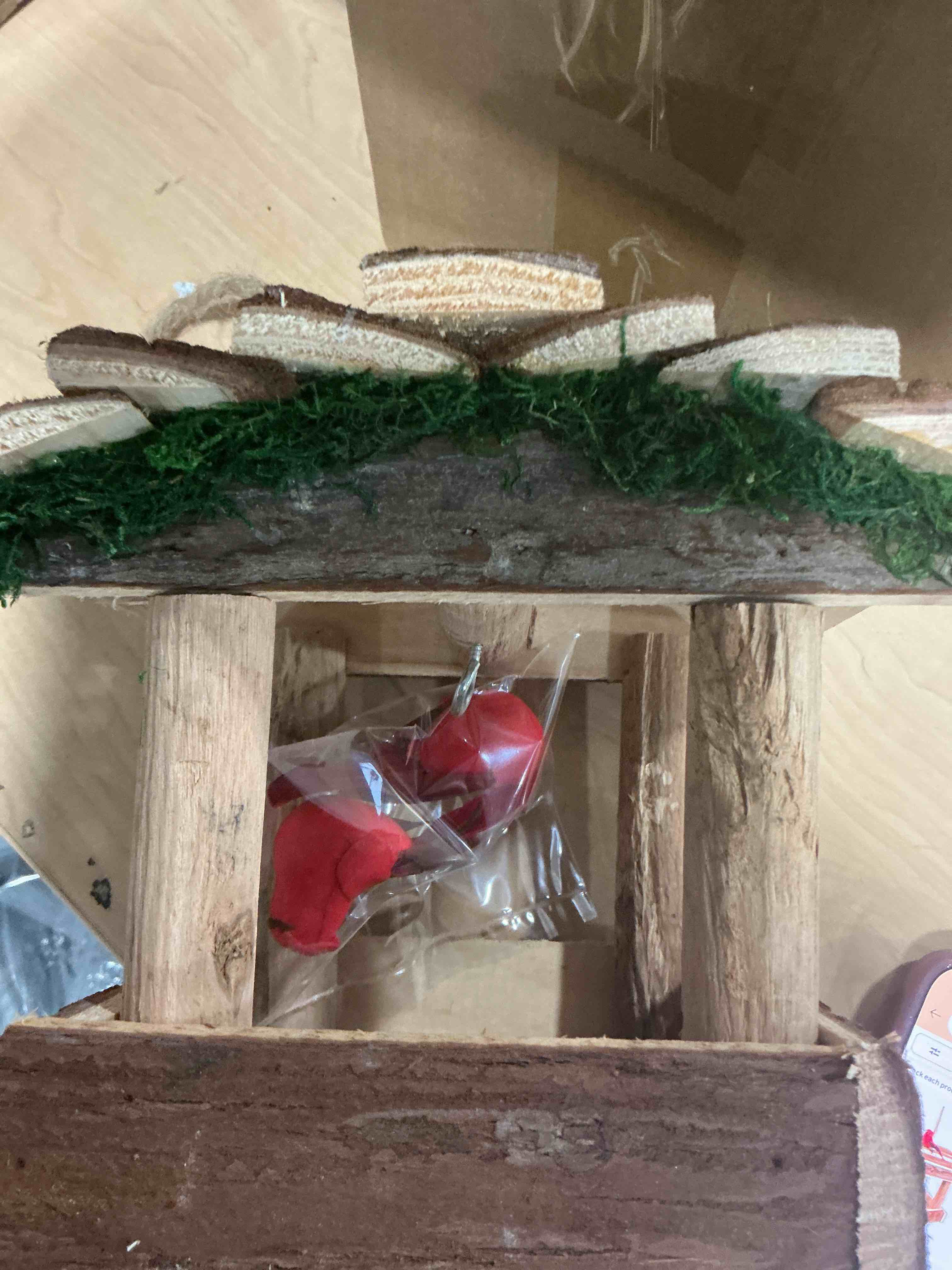 Condition photo showing Good Condition for Cartanfill-Handmade Wooden Outdoor Birdhouse for Cardinals, Hanging Garden Birdhouse for Viewing, 7-Inch, Wild Bird Feeder, Ranch Patio Yard Tree Hanging (B)