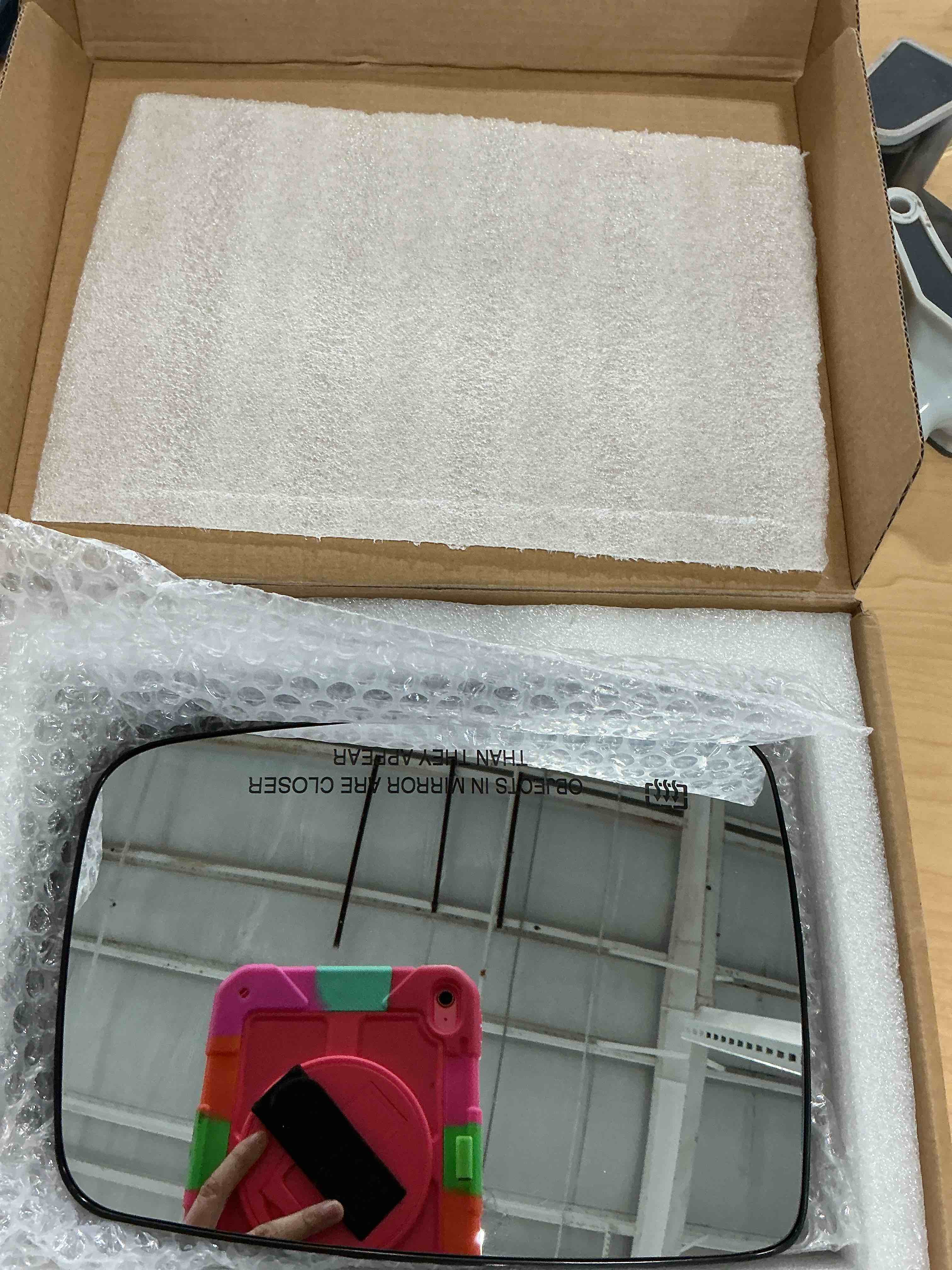 Condition photo showing New/Like New for left  side heated convex mirror glass fits for 2009-2017 dodge ram 1500, 2010-18 ram 2500 replacement for 68079363aa 68050299aa 1 pair