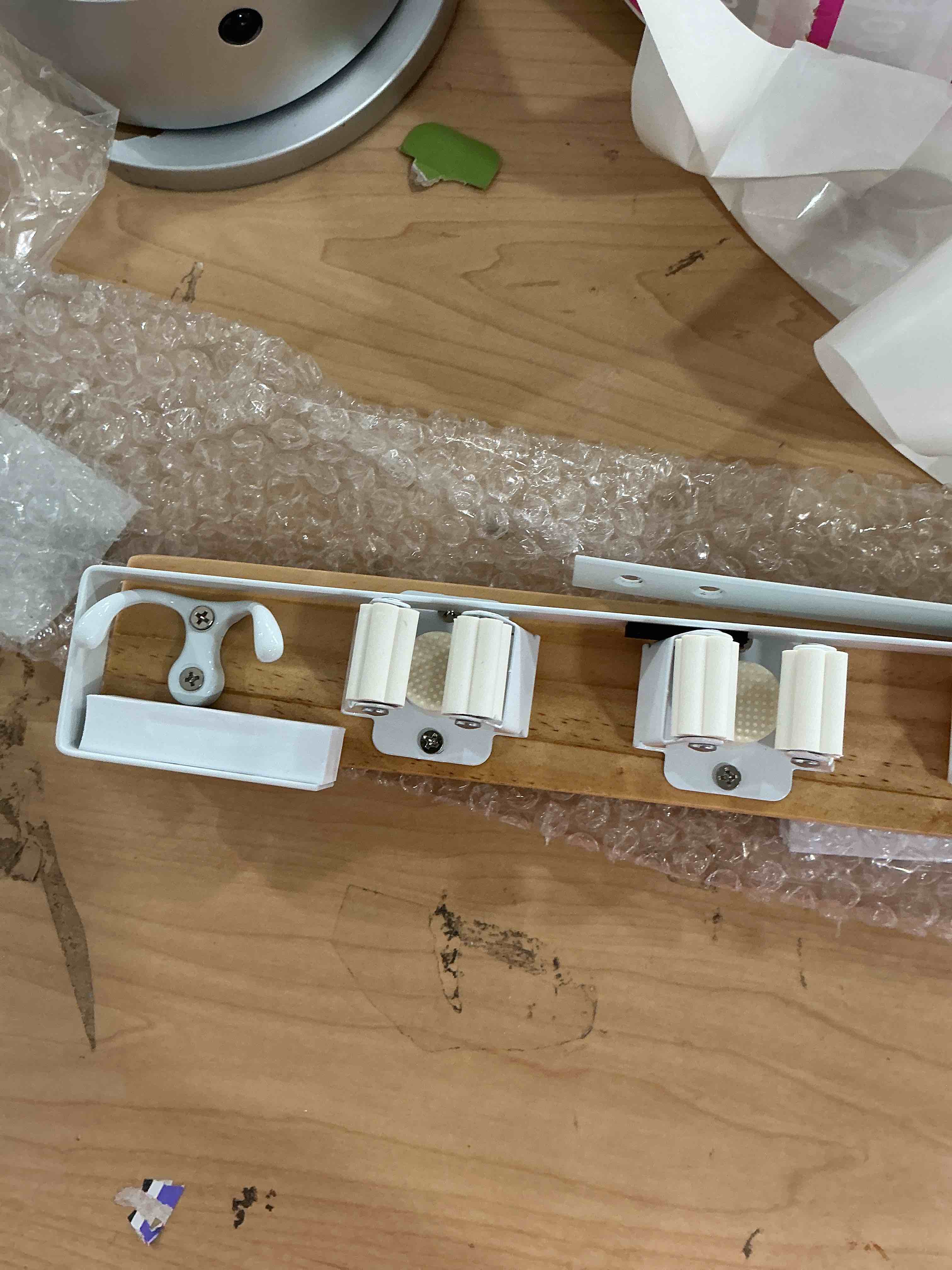 Condition photo showing Good Condition for Lorbro Broom Holder Door Mount, Over the Door Broom and Mop Holder with 2 Over Door Hooks, Wood Broom Hanger, Tool Rack Organizer for Laundry, Garage, Closet, Kitchen Decor, 4 Slots & 4 Hooks Rustic Natural