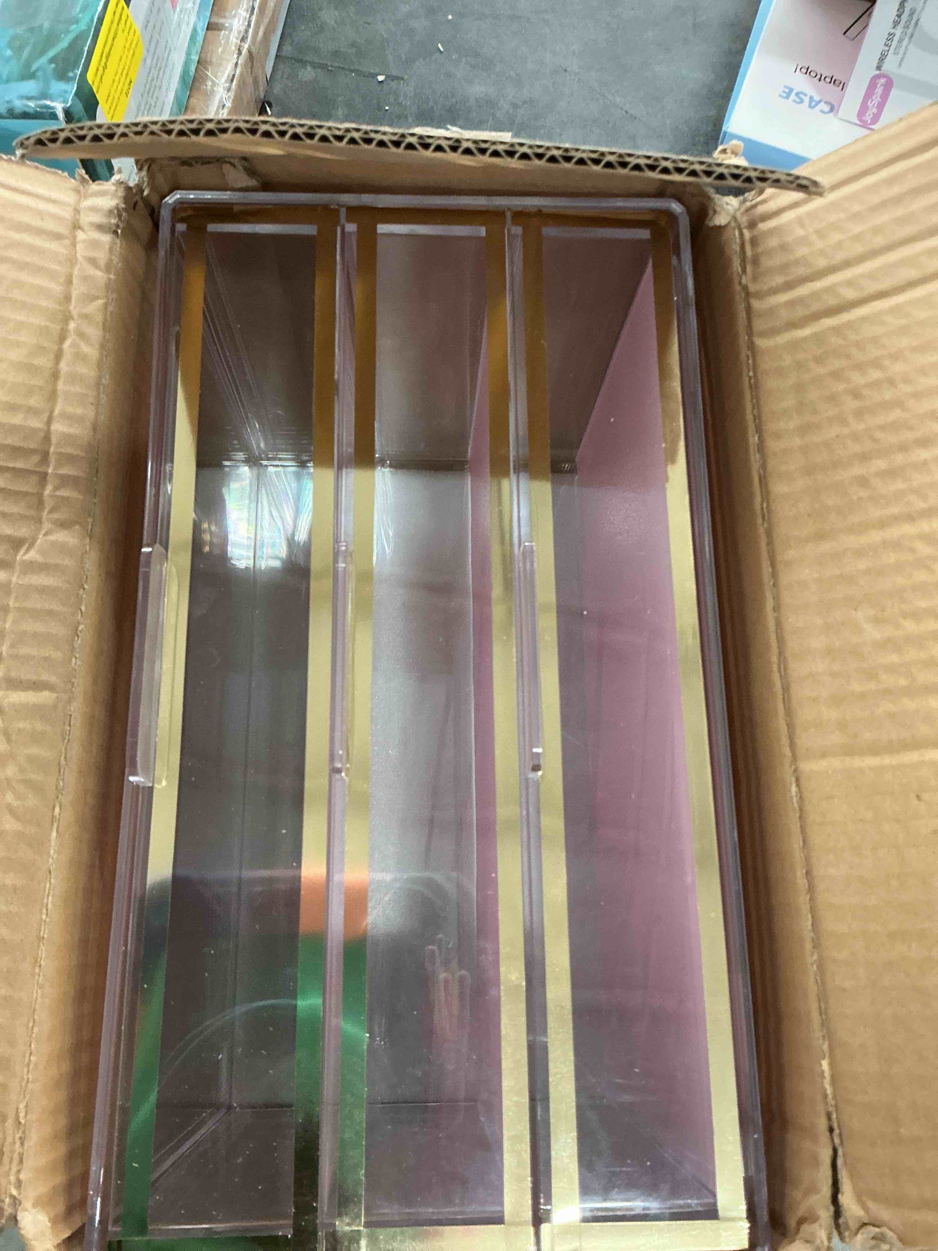 Delamu Makeup Organizer for Vanity with Stackable Drawers, 360 Rotating Makeup Brush Holder Large Cosmetic Display Case for Dresser, Bathroom Countertop Skincare Organizers and Storage, Elegant White