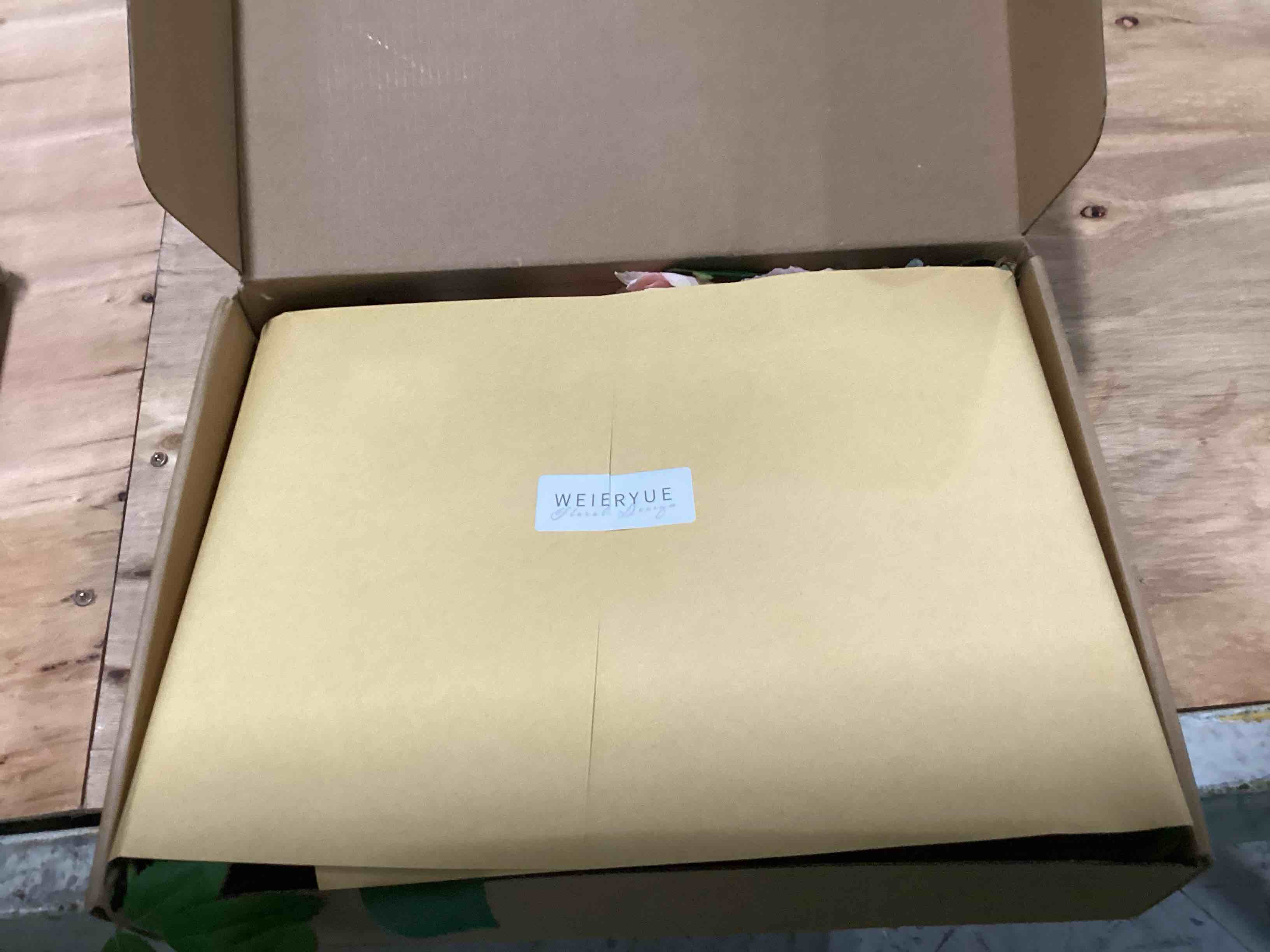 https://s3.amazonaws.com/lotting-images-prod/NonstopDeals/TEA2146117_1751075572807.jpeg