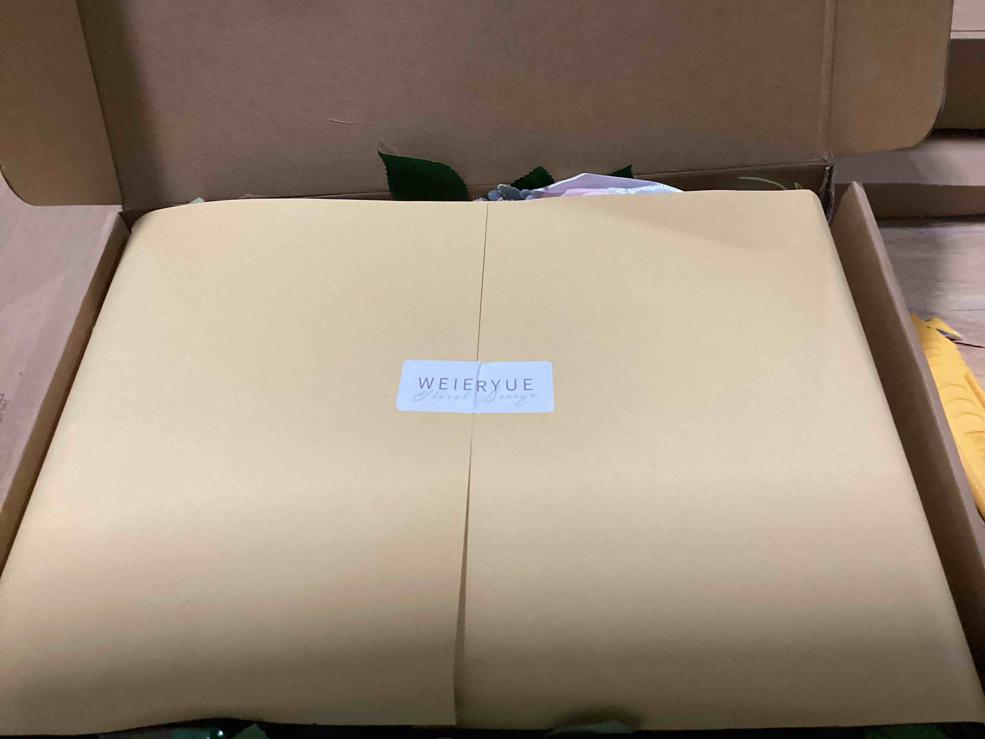 https://s3.amazonaws.com/lotting-images-prod/NonstopDeals/TEA2146131_1751077682807.jpeg
