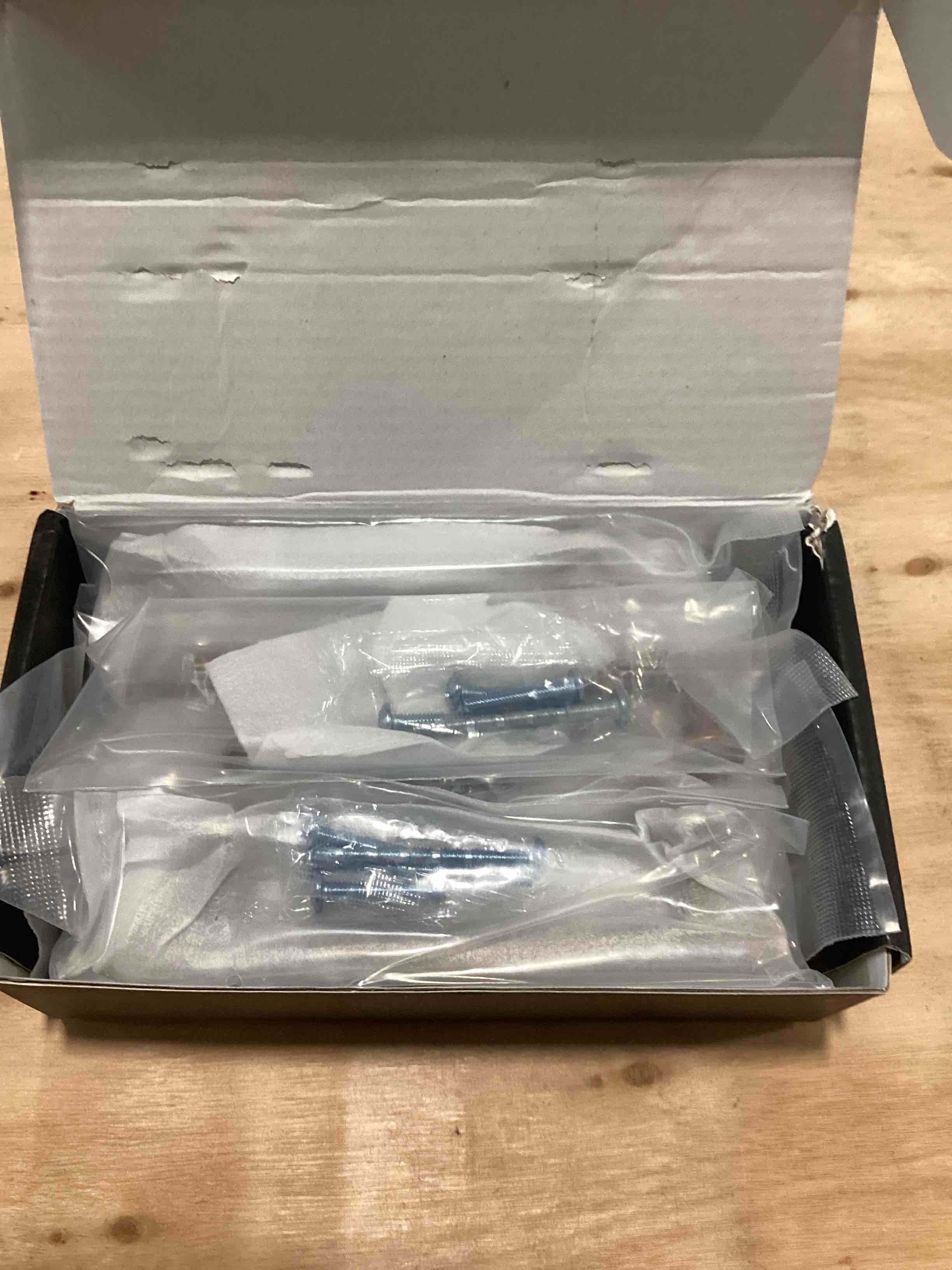 https://s3.amazonaws.com/lotting-images-prod/NonstopDeals/TEA2146177_1751147767882.jpeg