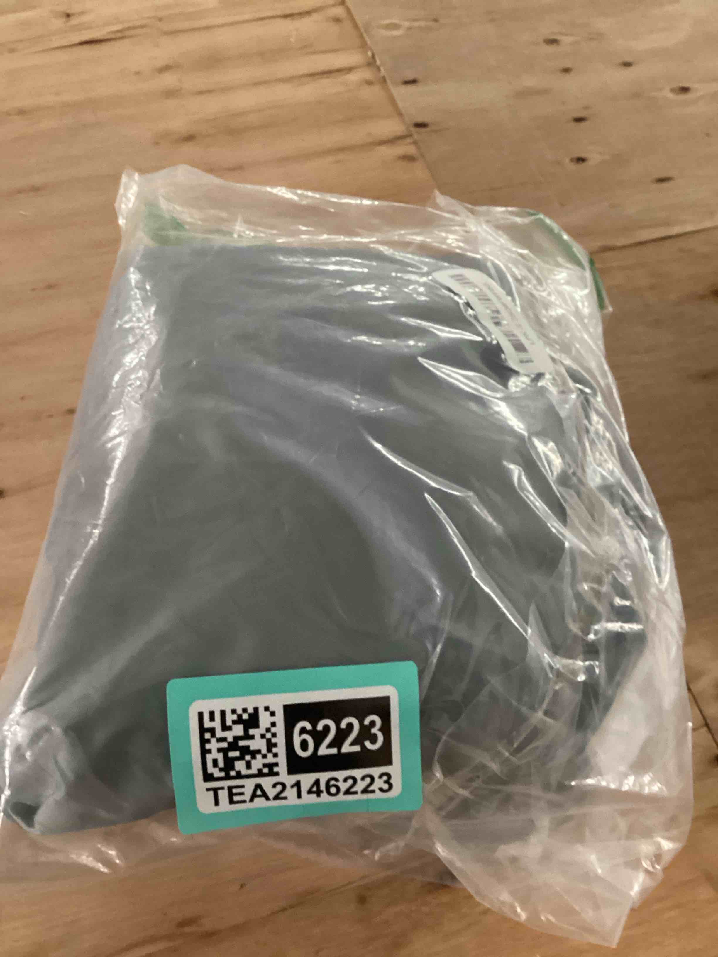 https://s3.amazonaws.com/lotting-images-prod/NonstopDeals/TEA2146223_1751231327296.jpeg