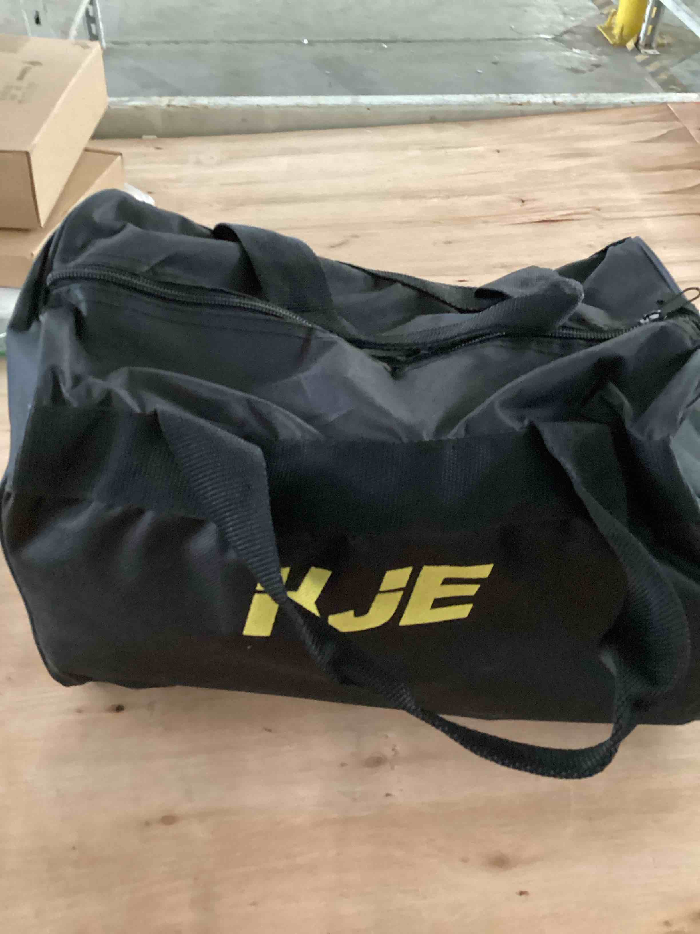 https://s3.amazonaws.com/lotting-images-prod/NonstopDeals/TEA2146266_1751323694147.jpeg