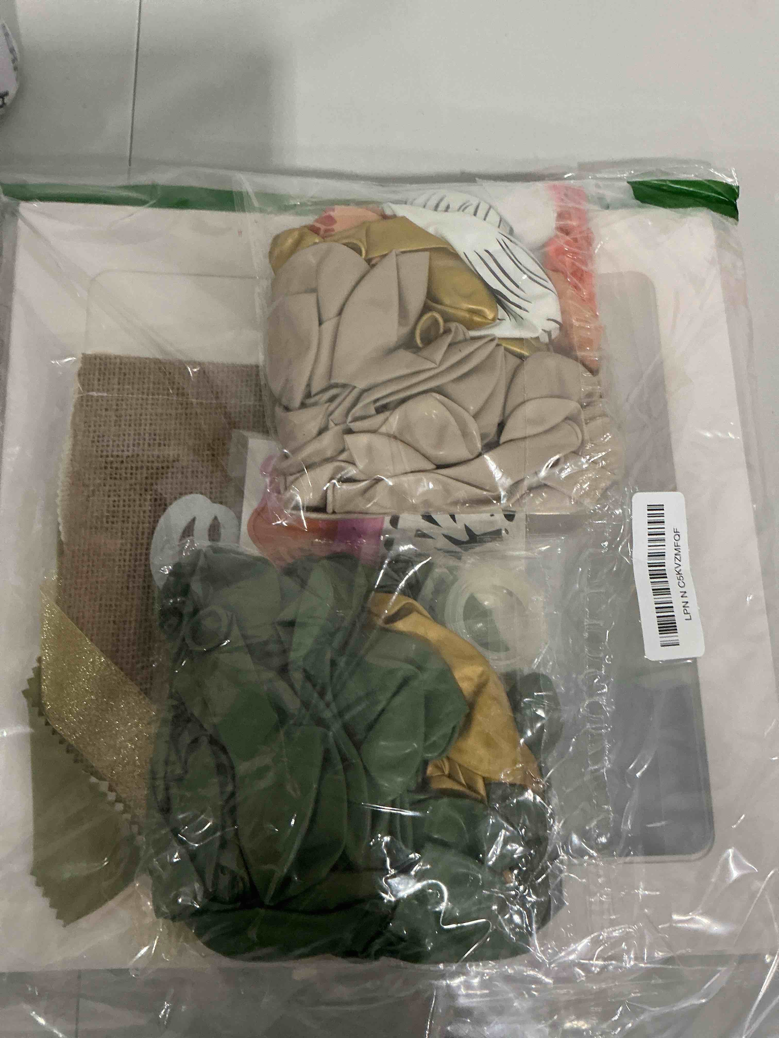 https://s3.amazonaws.com/lotting-images-prod/NonstopDeals/TEA2146353_1751419987972.jpeg