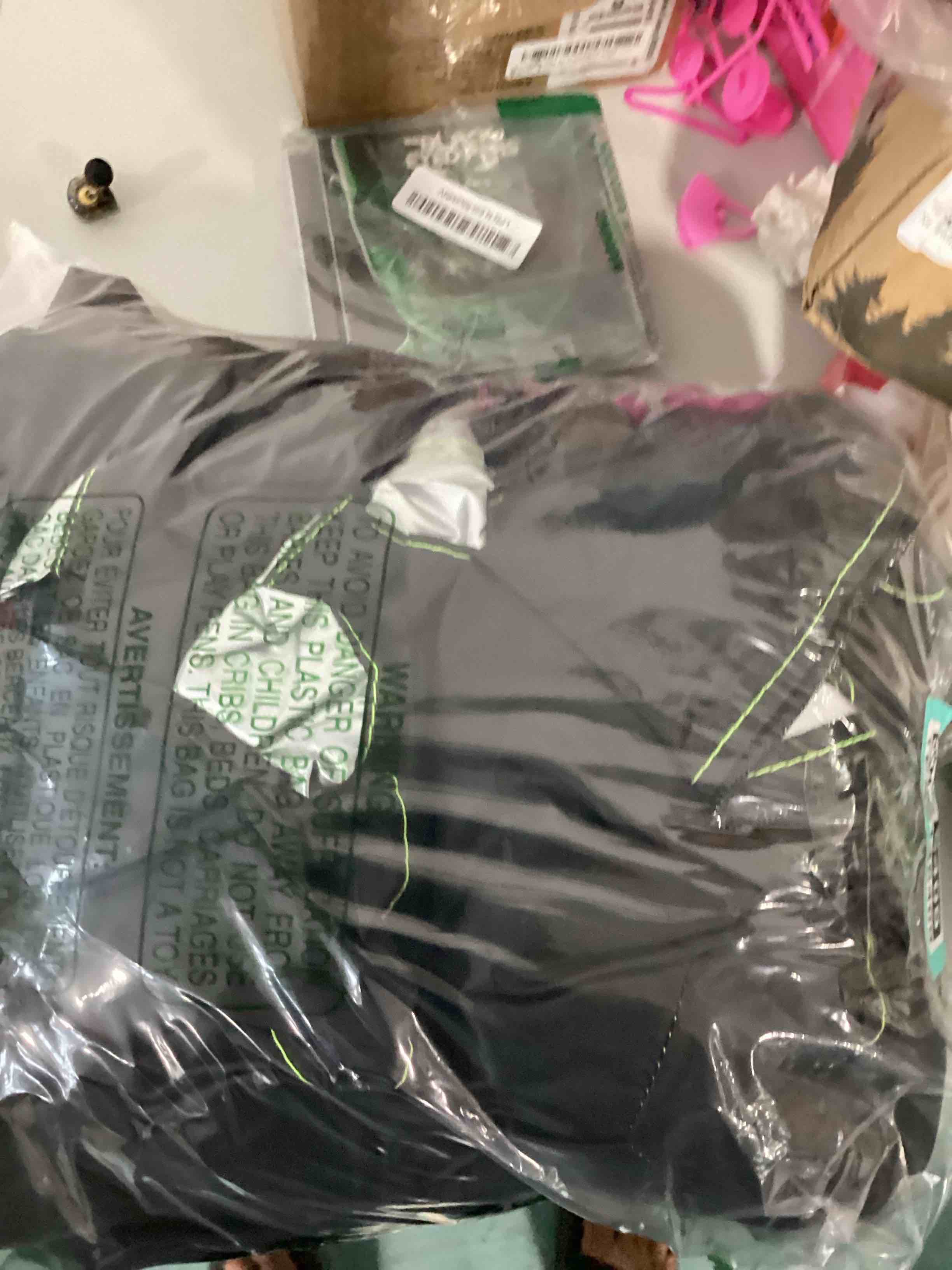 https://s3.amazonaws.com/lotting-images-prod/NonstopDeals/TEA2146409_1751500947545.jpeg