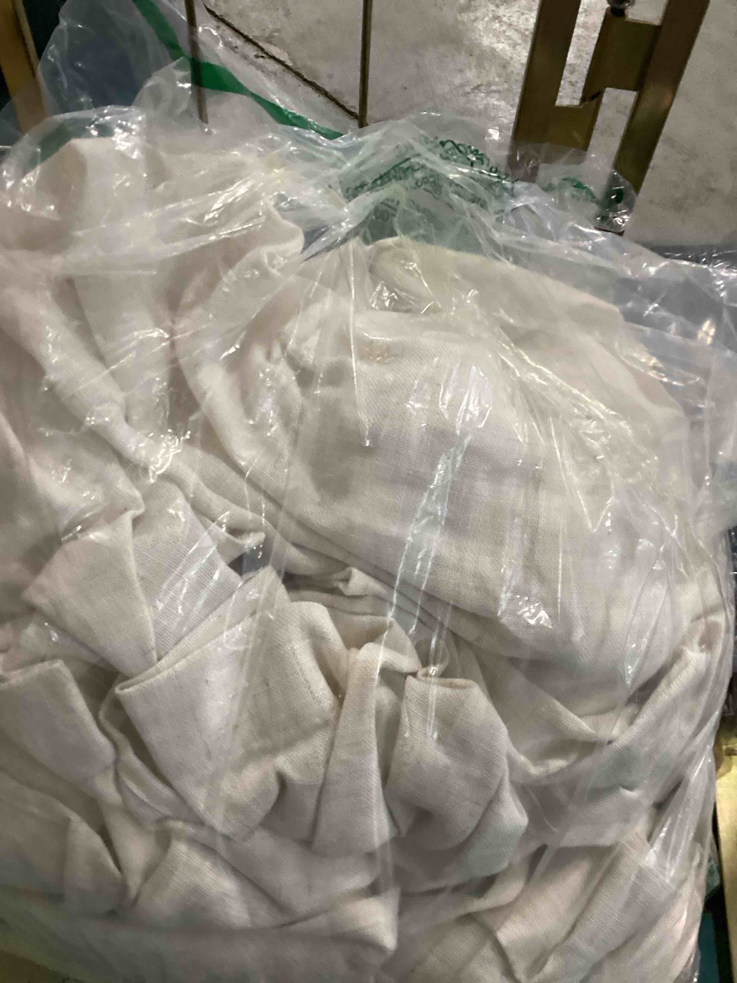 https://s3.amazonaws.com/lotting-images-prod/NonstopDeals/TEA2146418_1751502409032.jpeg