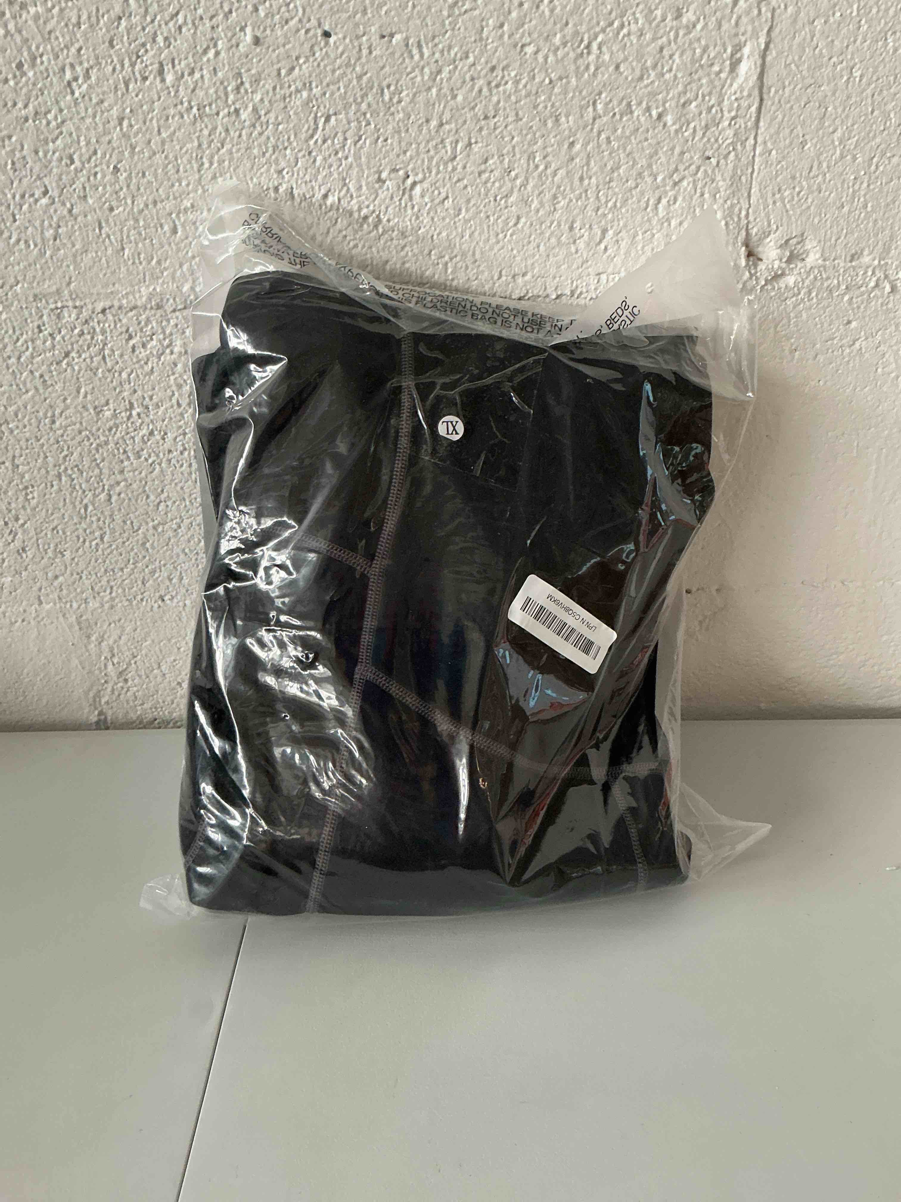 https://s3.amazonaws.com/lotting-images-prod/NonstopDeals/TEA2146605_1751715404792.jpeg