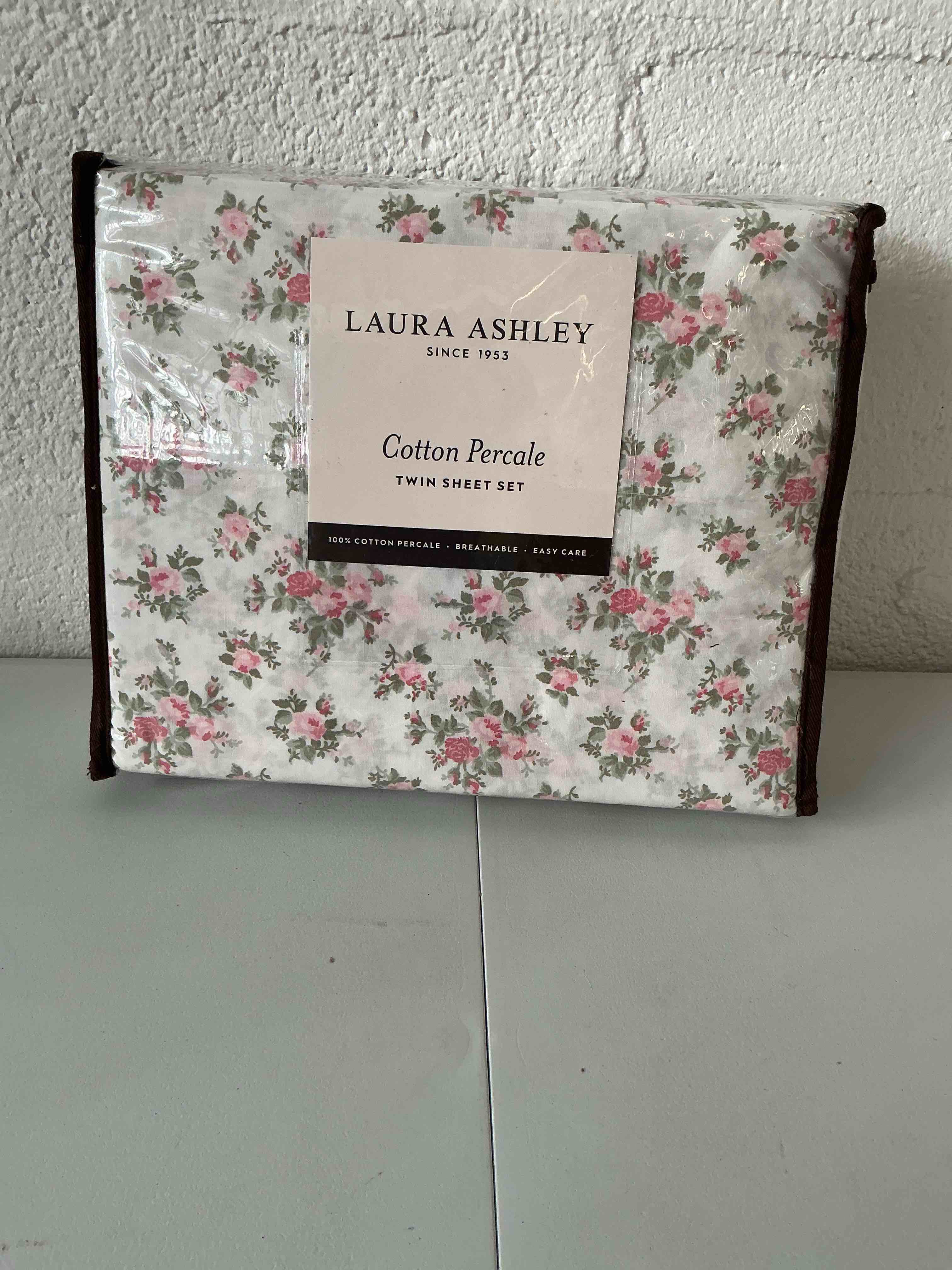 https://s3.amazonaws.com/lotting-images-prod/NonstopDeals/TEA2146612_1751716878073.jpeg