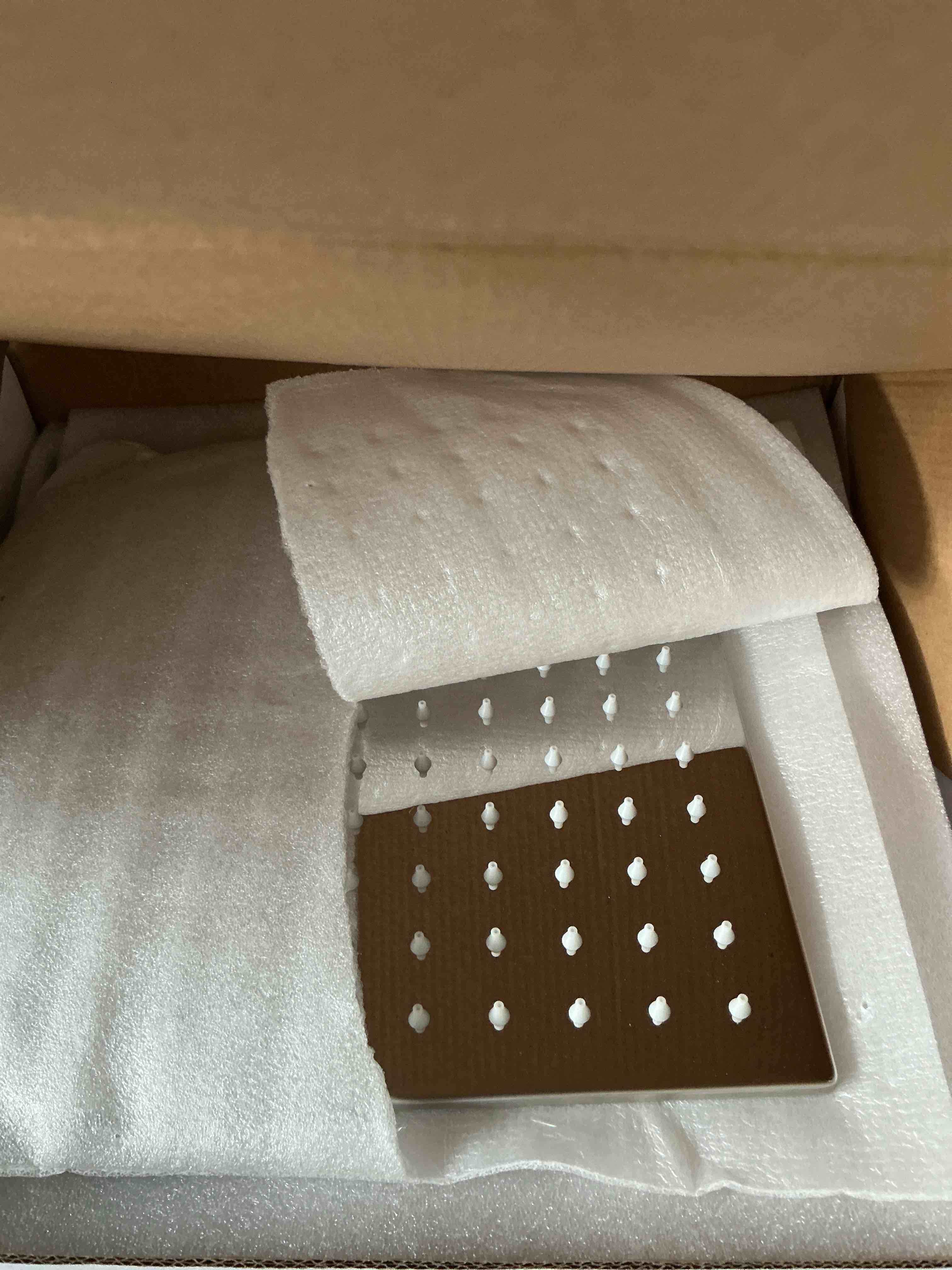 https://s3.amazonaws.com/lotting-images-prod/NonstopDeals/TEA2146634_1751815523818.jpeg