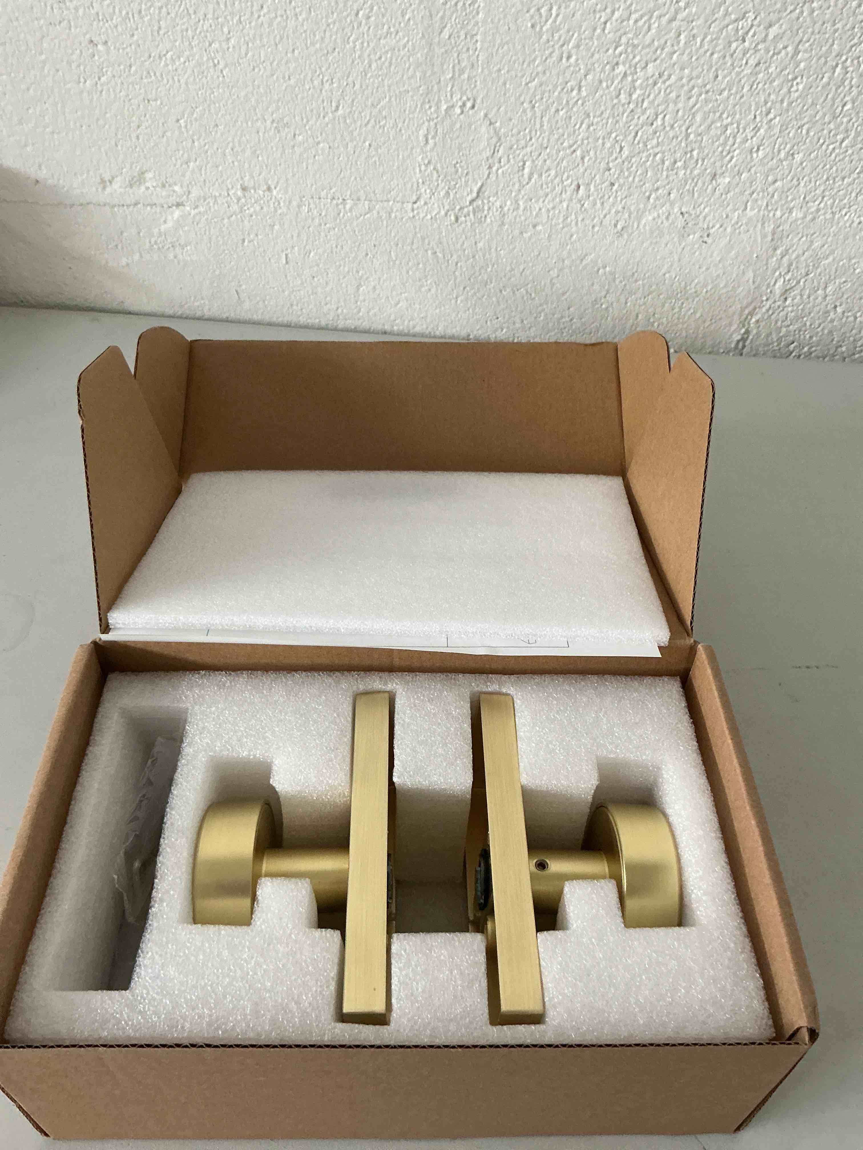 https://s3.amazonaws.com/lotting-images-prod/NonstopDeals/TEA2146914_1752163624959.jpeg