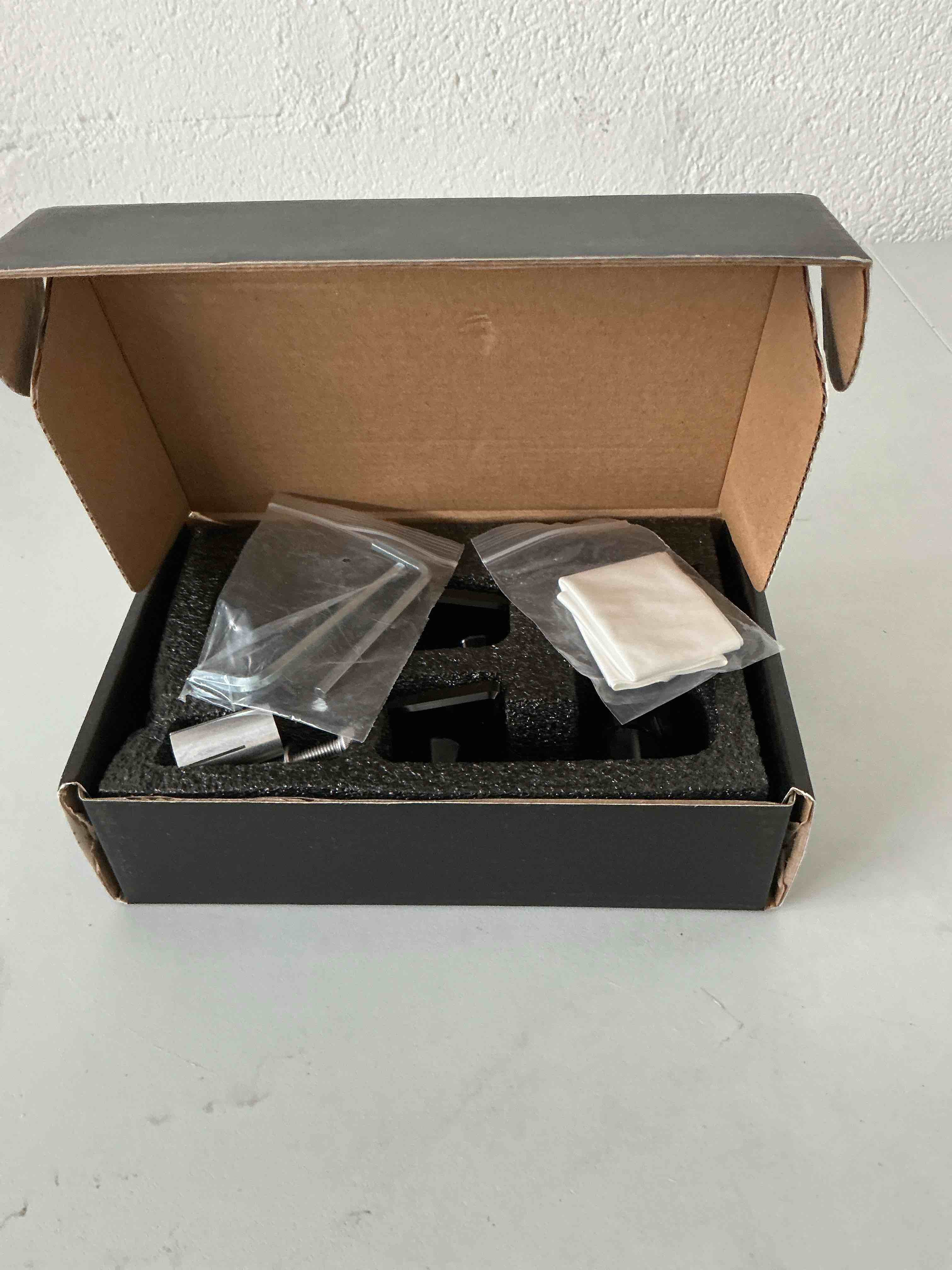 https://s3.amazonaws.com/lotting-images-prod/NonstopDeals/TEA2146918_1752170785763.jpeg