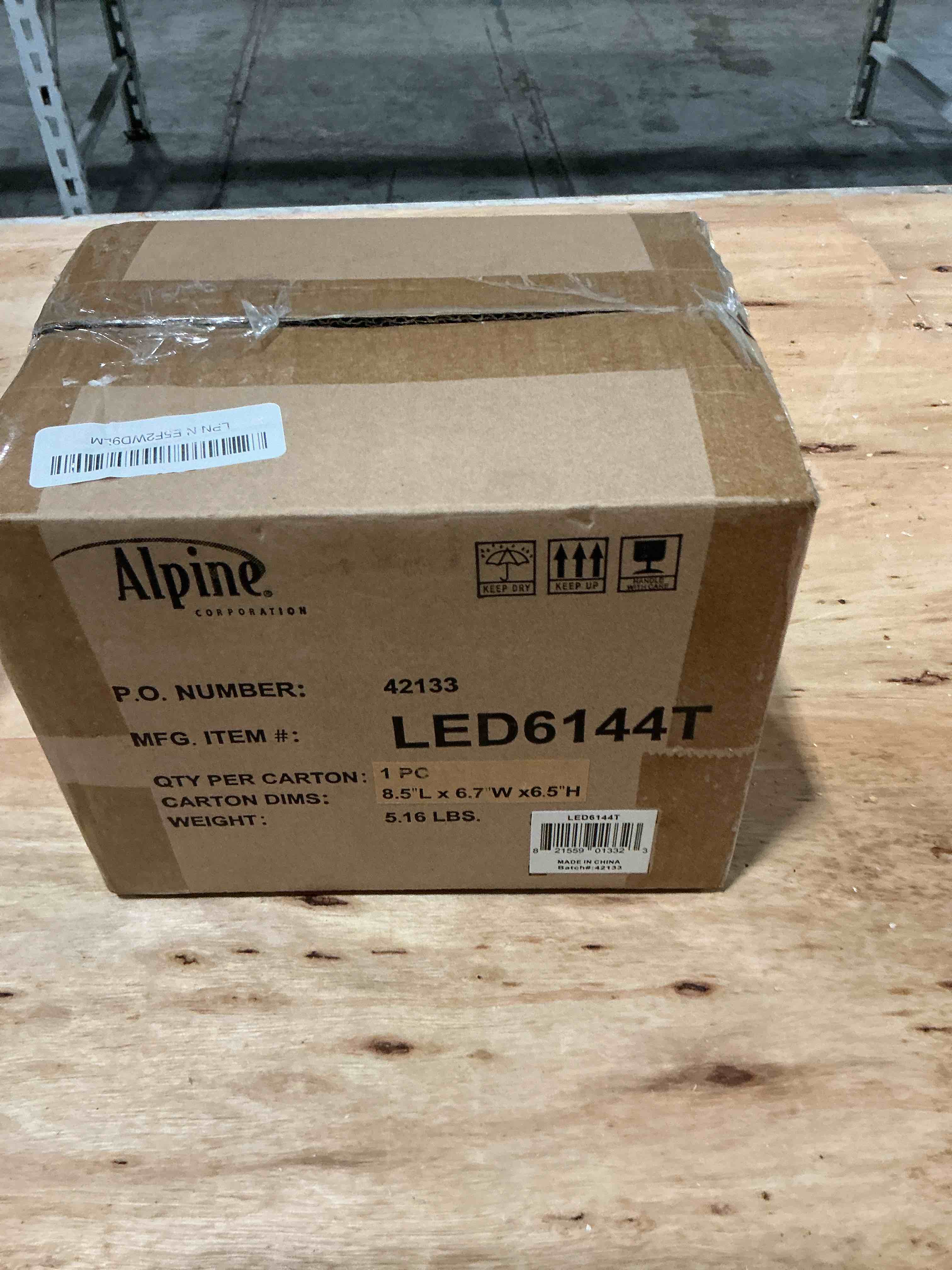 https://s3.amazonaws.com/lotting-images-prod/NonstopDeals/TEA2146959_1752194542494.jpeg