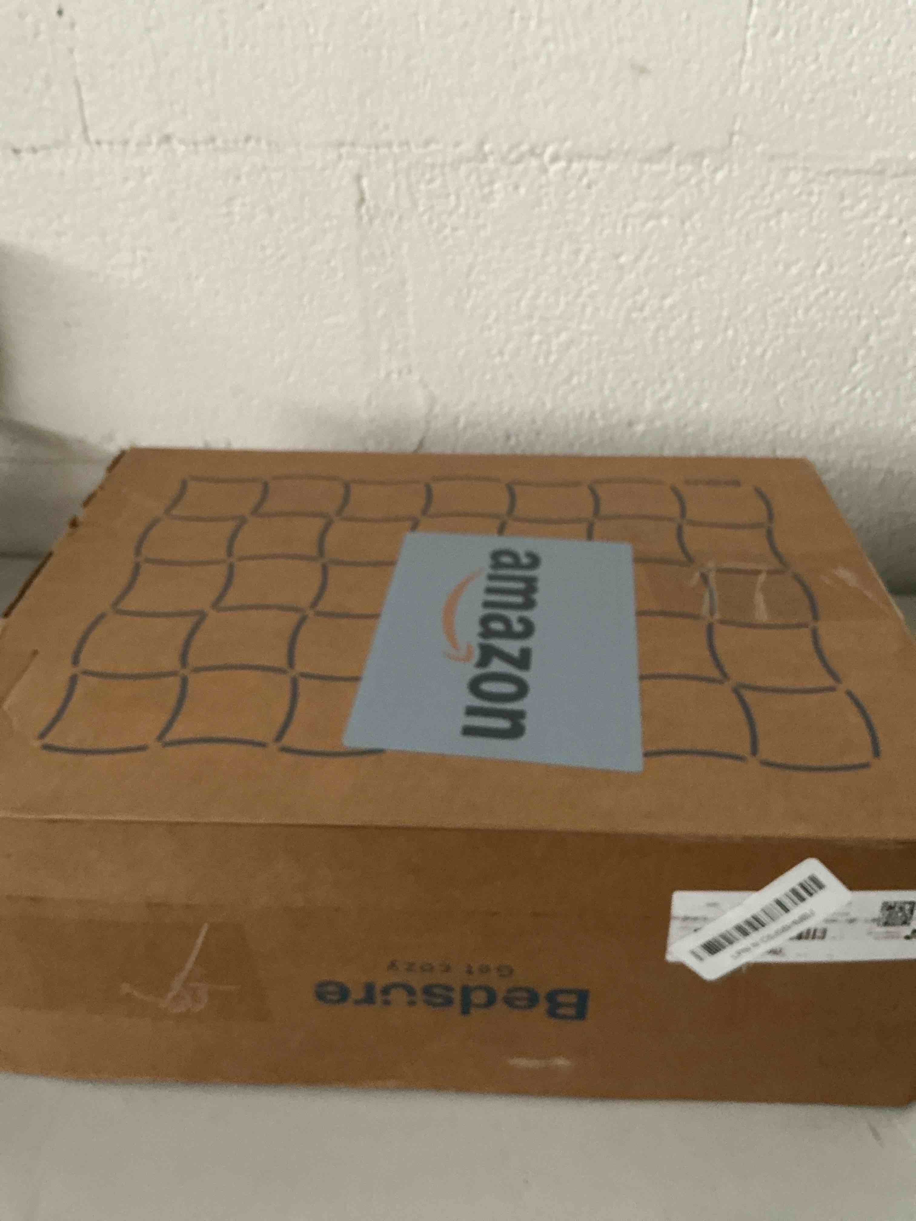 https://s3.amazonaws.com/lotting-images-prod/NonstopDeals/TEA2147100_1752277014346.jpeg