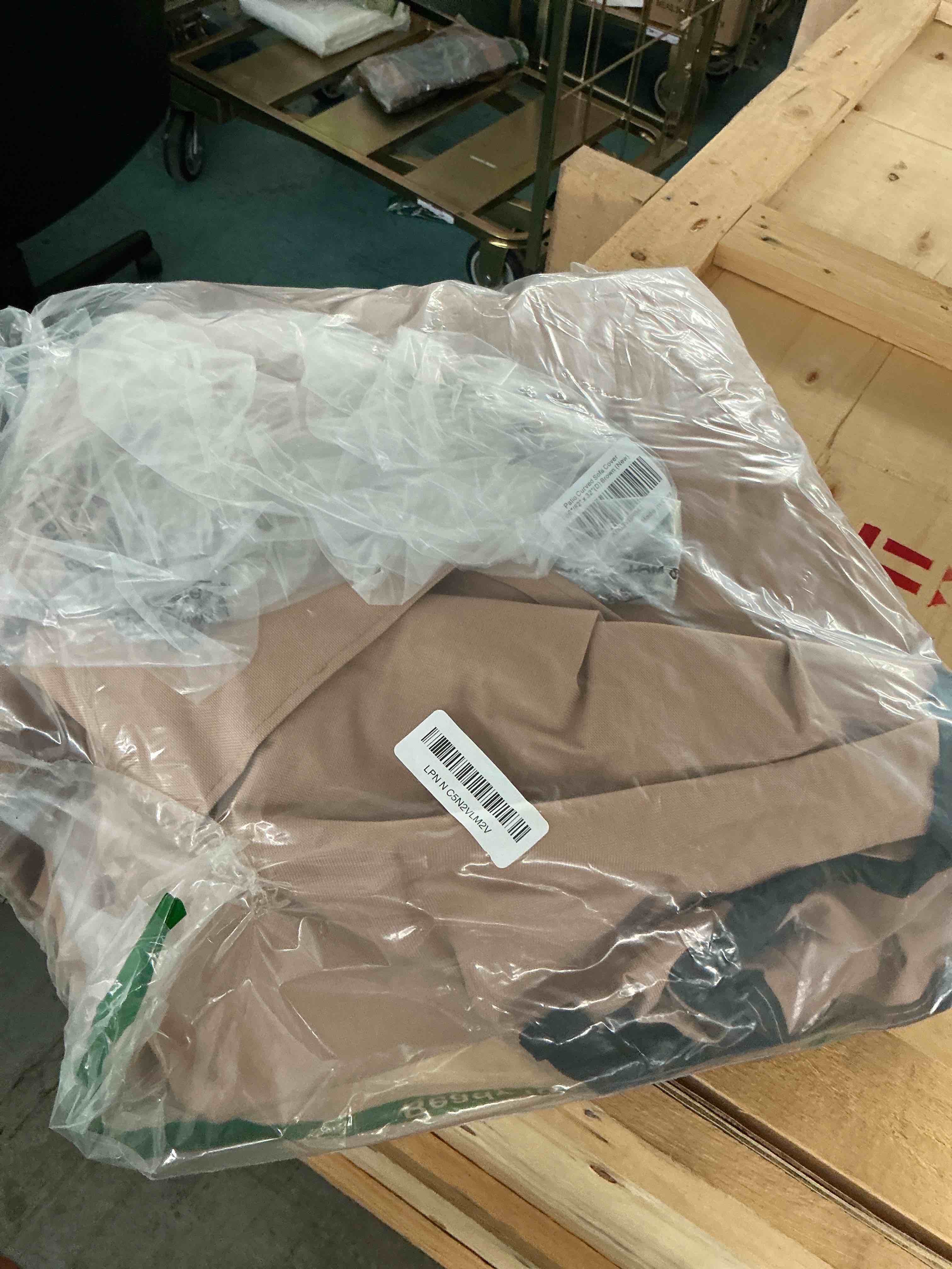https://s3.amazonaws.com/lotting-images-prod/NonstopDeals/TEA2147137_1752356968921.jpeg