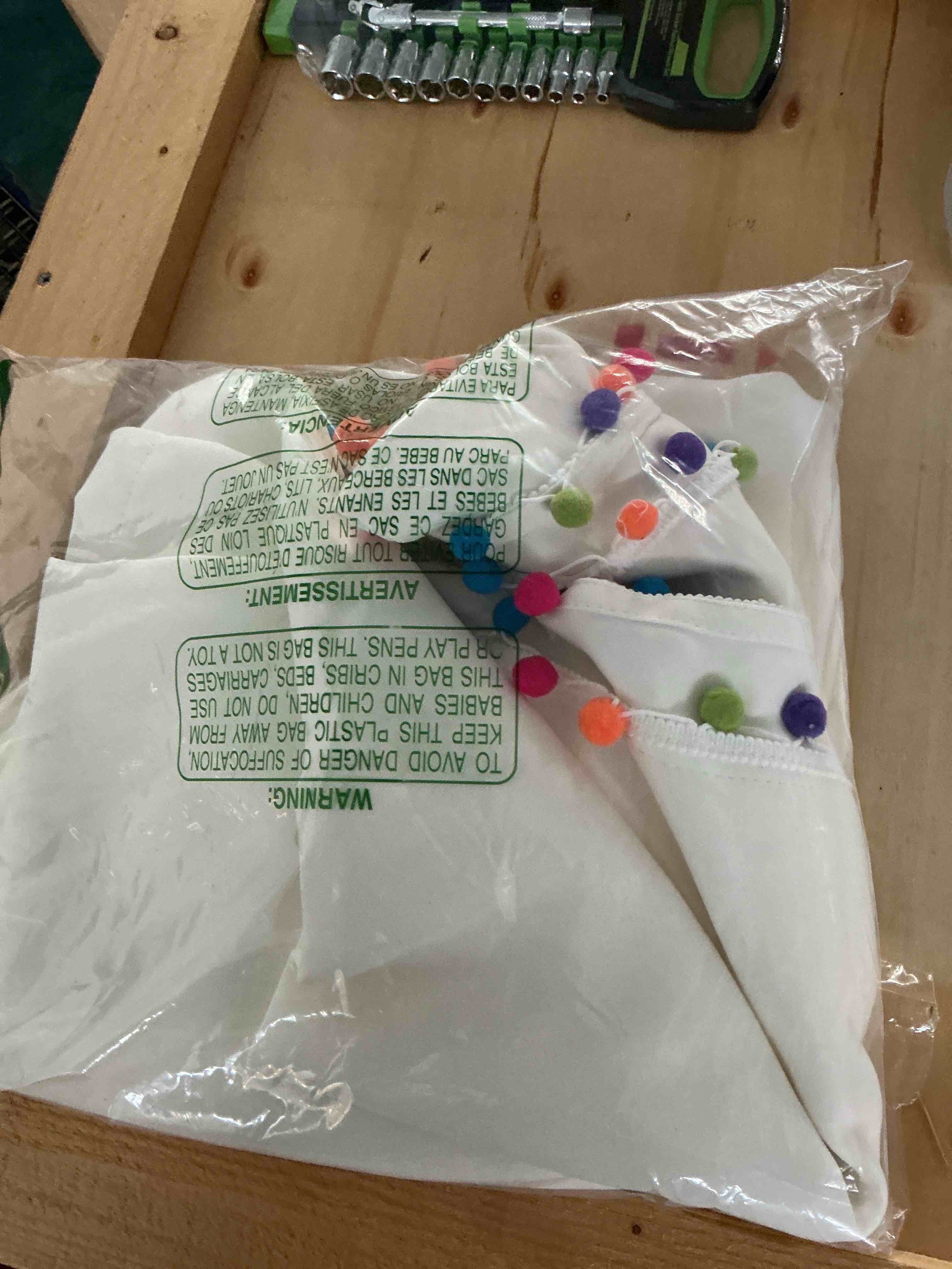 https://s3.amazonaws.com/lotting-images-prod/NonstopDeals/TEA2147174_1752359727871.jpeg