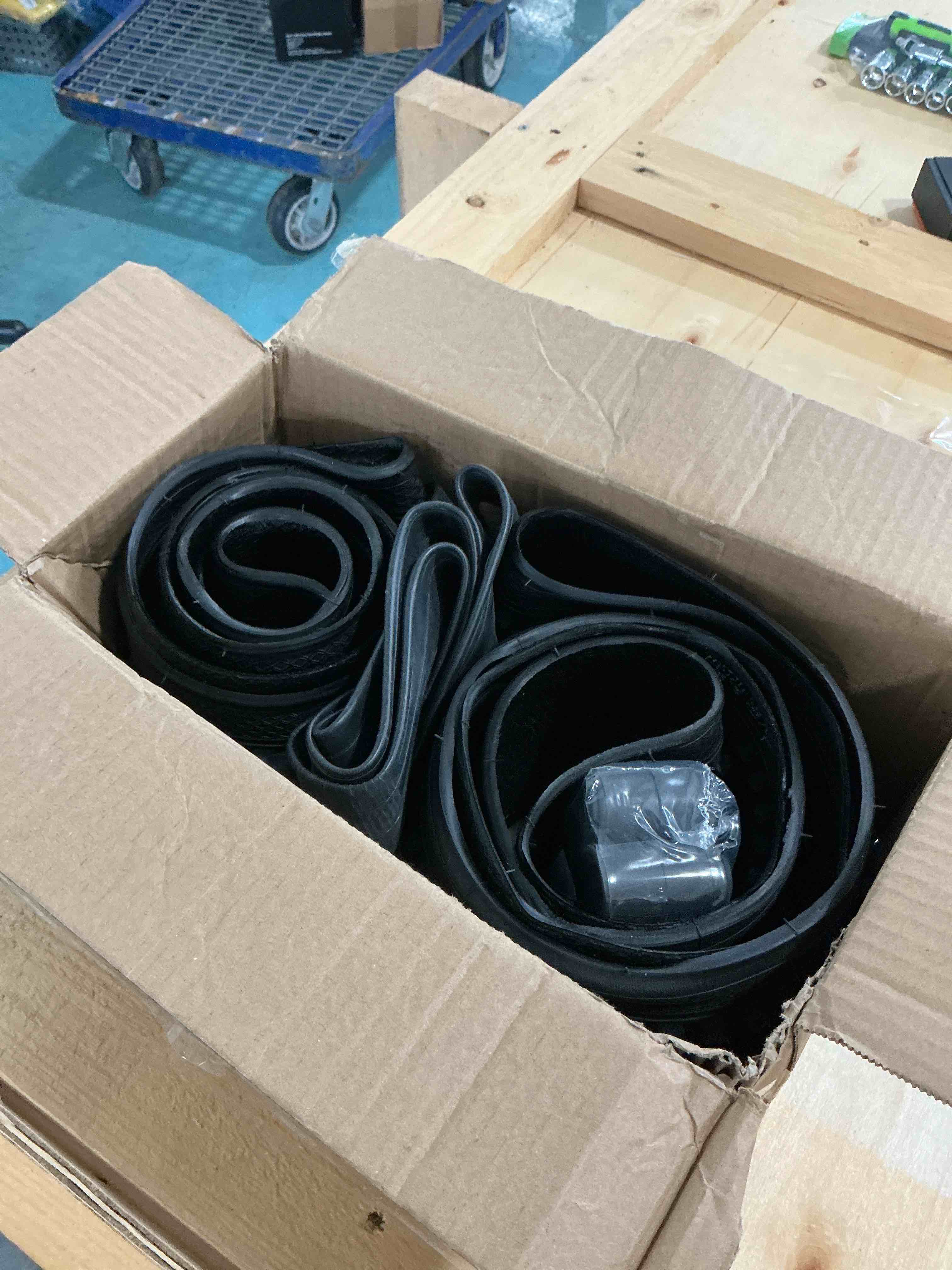 https://s3.amazonaws.com/lotting-images-prod/NonstopDeals/TEA2147318_1752518196539.jpeg
