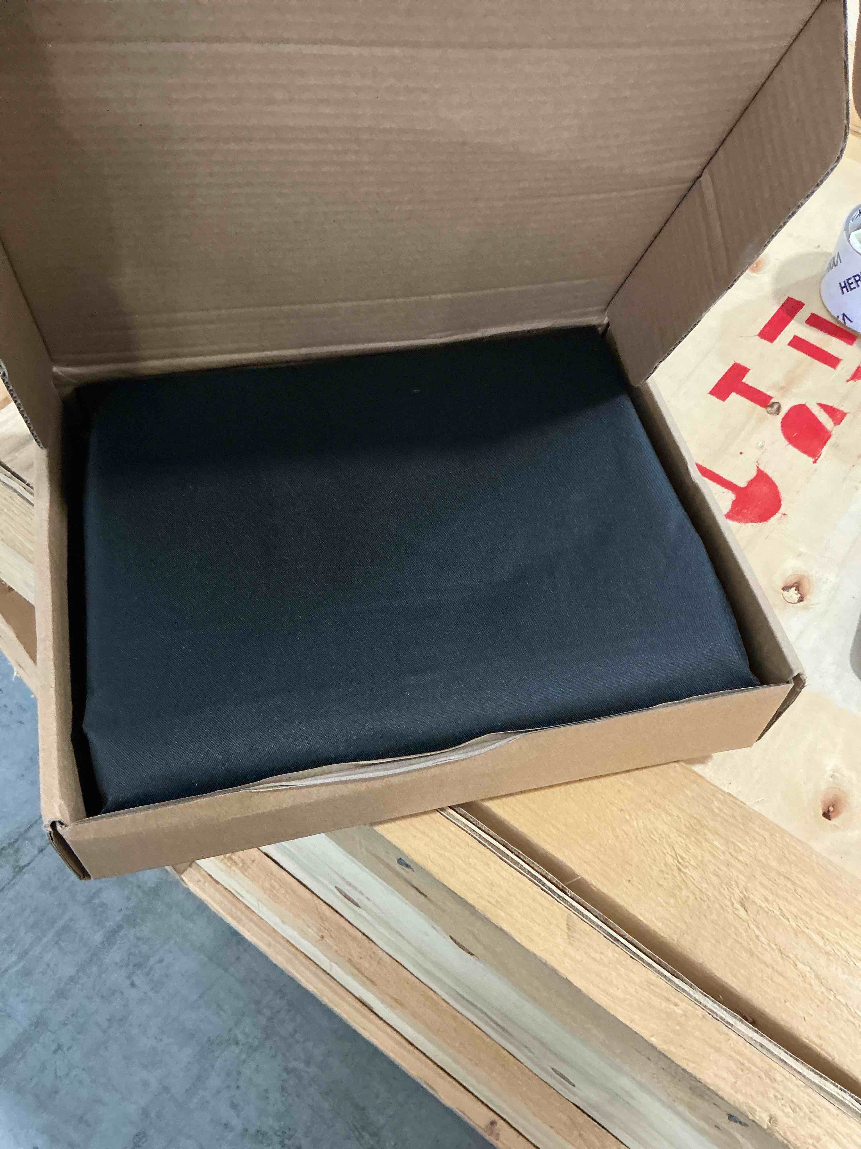 https://s3.amazonaws.com/lotting-images-prod/NonstopDeals/TEA2147327_1752520027495.jpeg