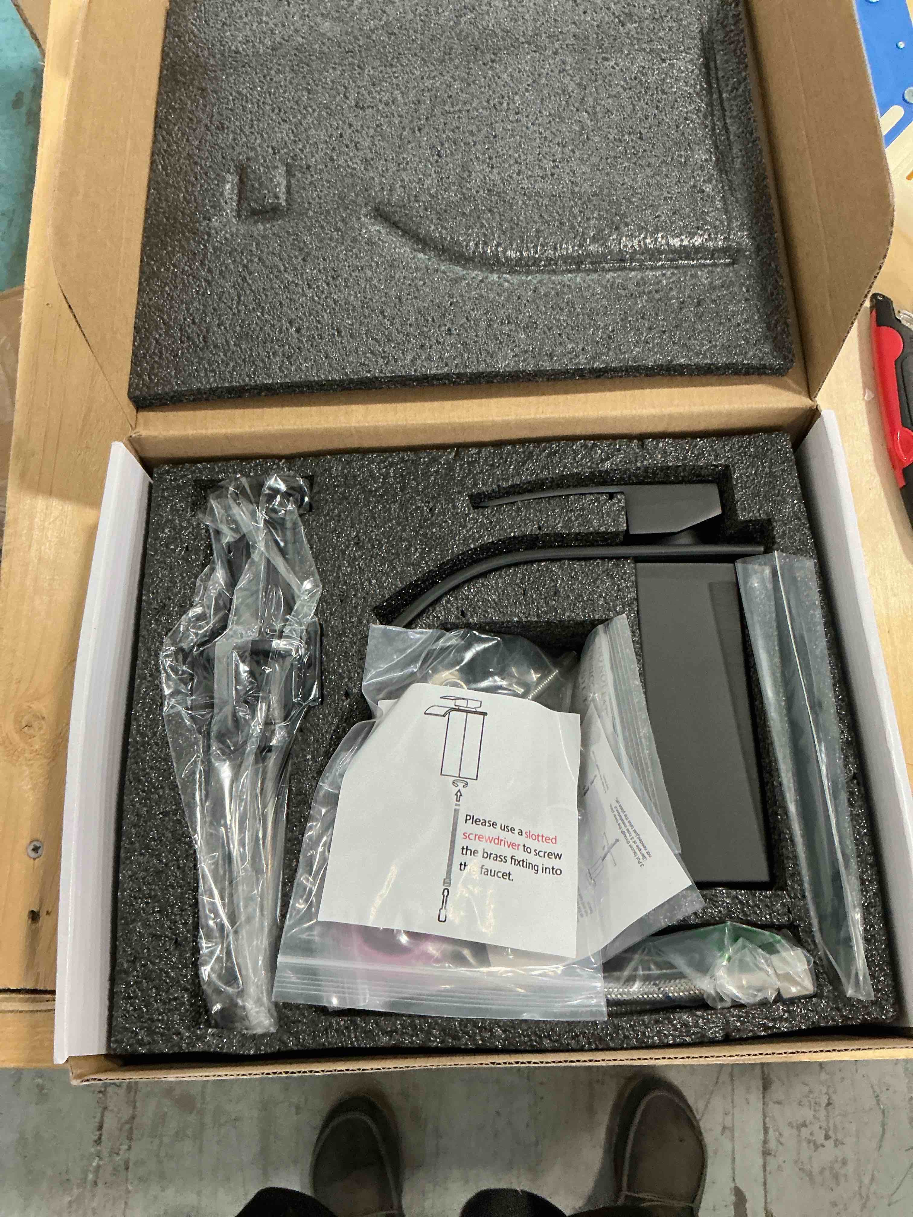https://s3.amazonaws.com/lotting-images-prod/NonstopDeals/TEA2147328_1752520086422.jpeg