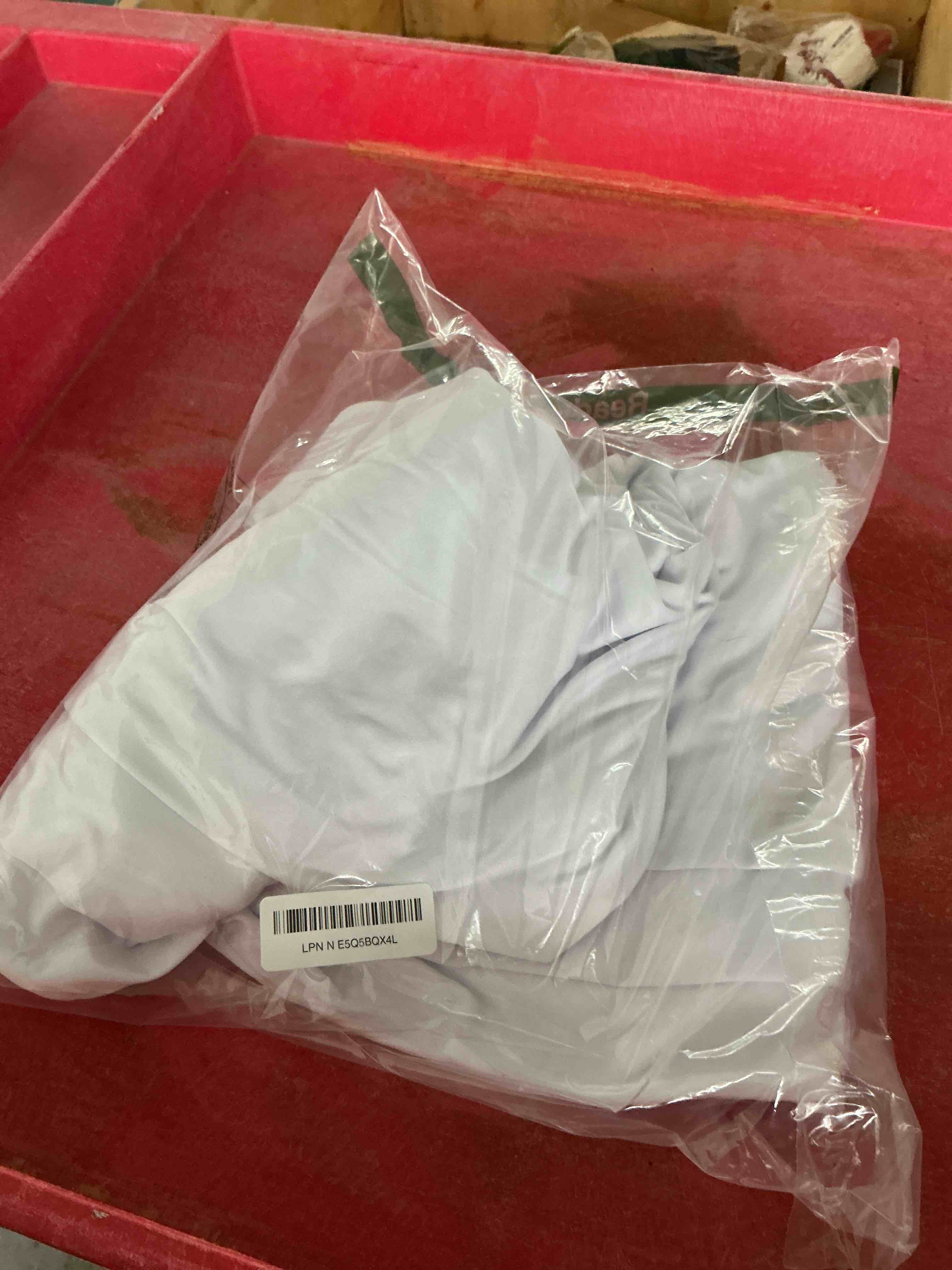 https://s3.amazonaws.com/lotting-images-prod/NonstopDeals/TEA2147826_1753037070445.jpeg