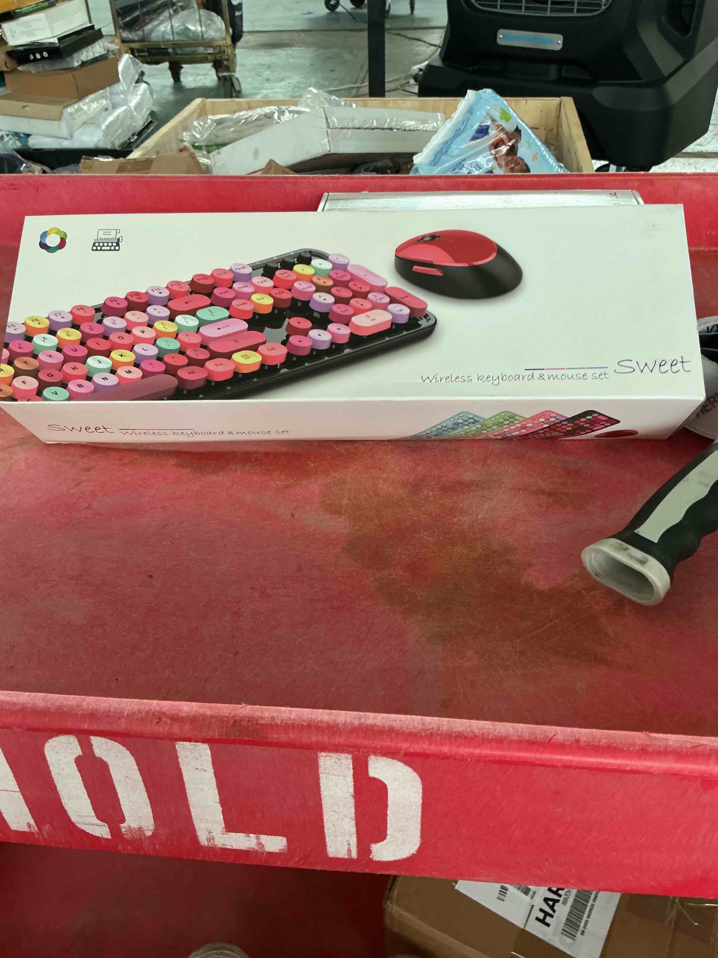 https://s3.amazonaws.com/lotting-images-prod/NonstopDeals/TEA2148306_1753298103662.jpeg