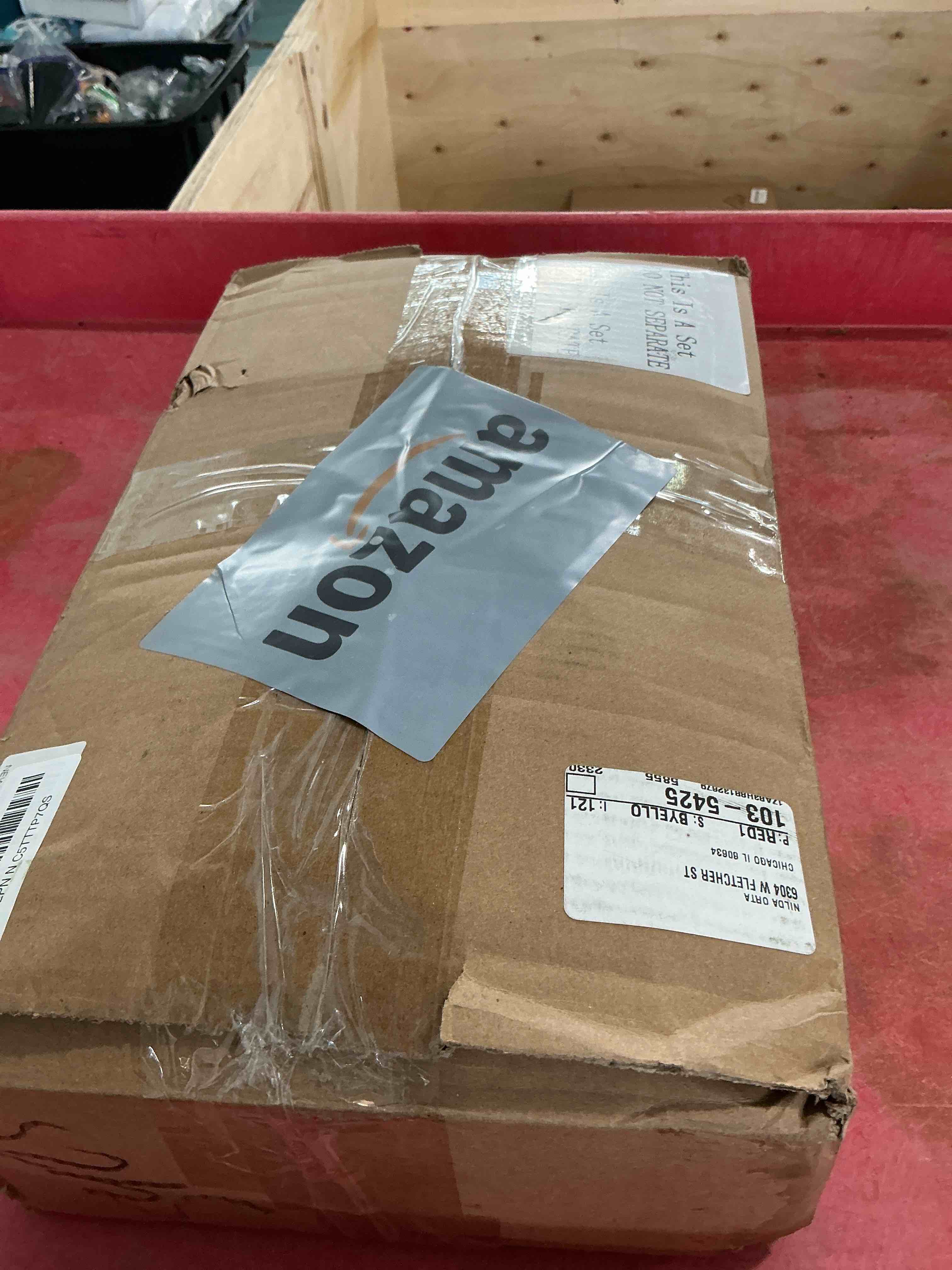 https://s3.amazonaws.com/lotting-images-prod/NonstopDeals/TEA2148352_1753307241067.jpeg
