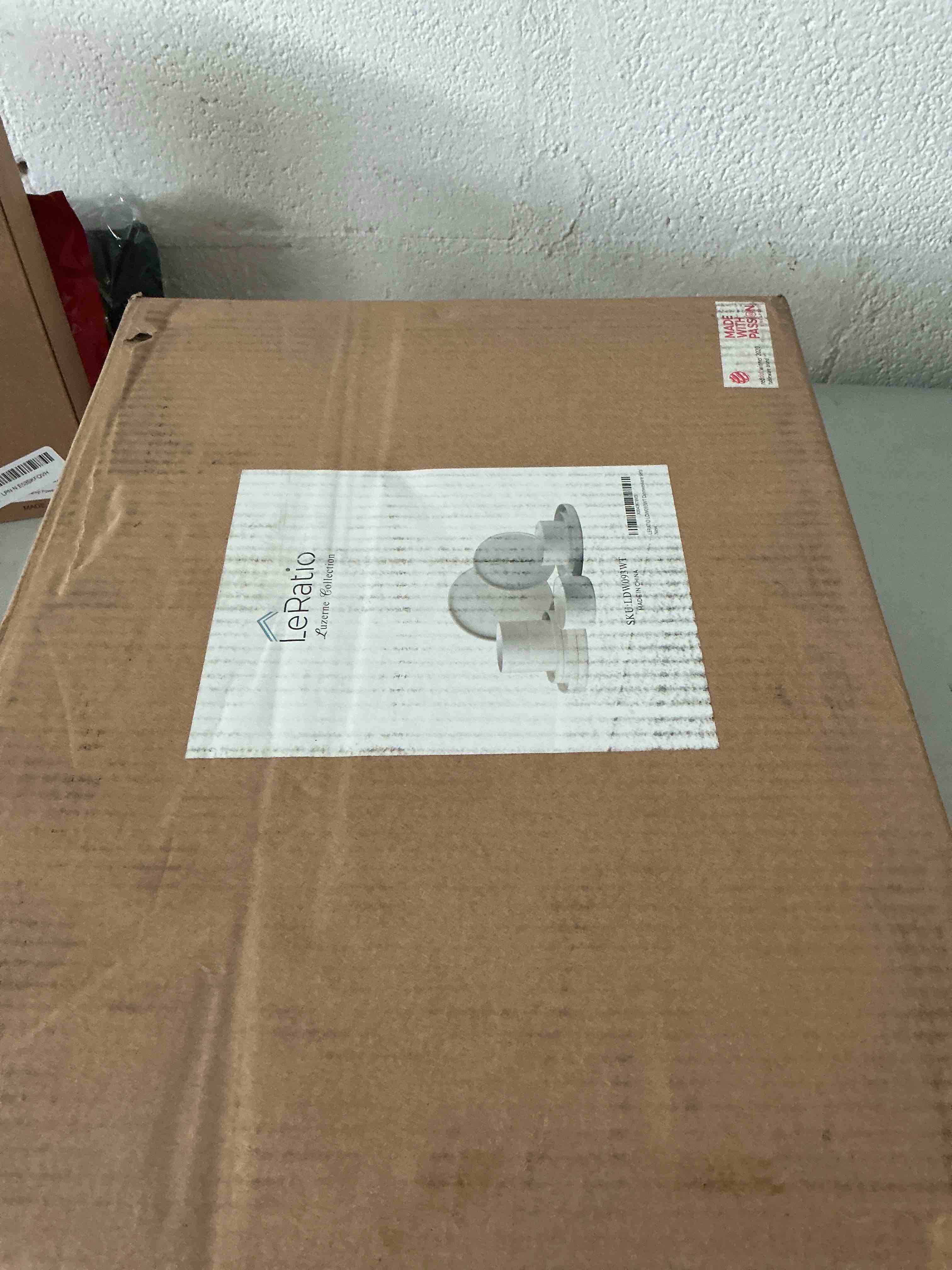 https://s3.amazonaws.com/lotting-images-prod/NonstopDeals/TEA2148664_1753893127243.jpeg