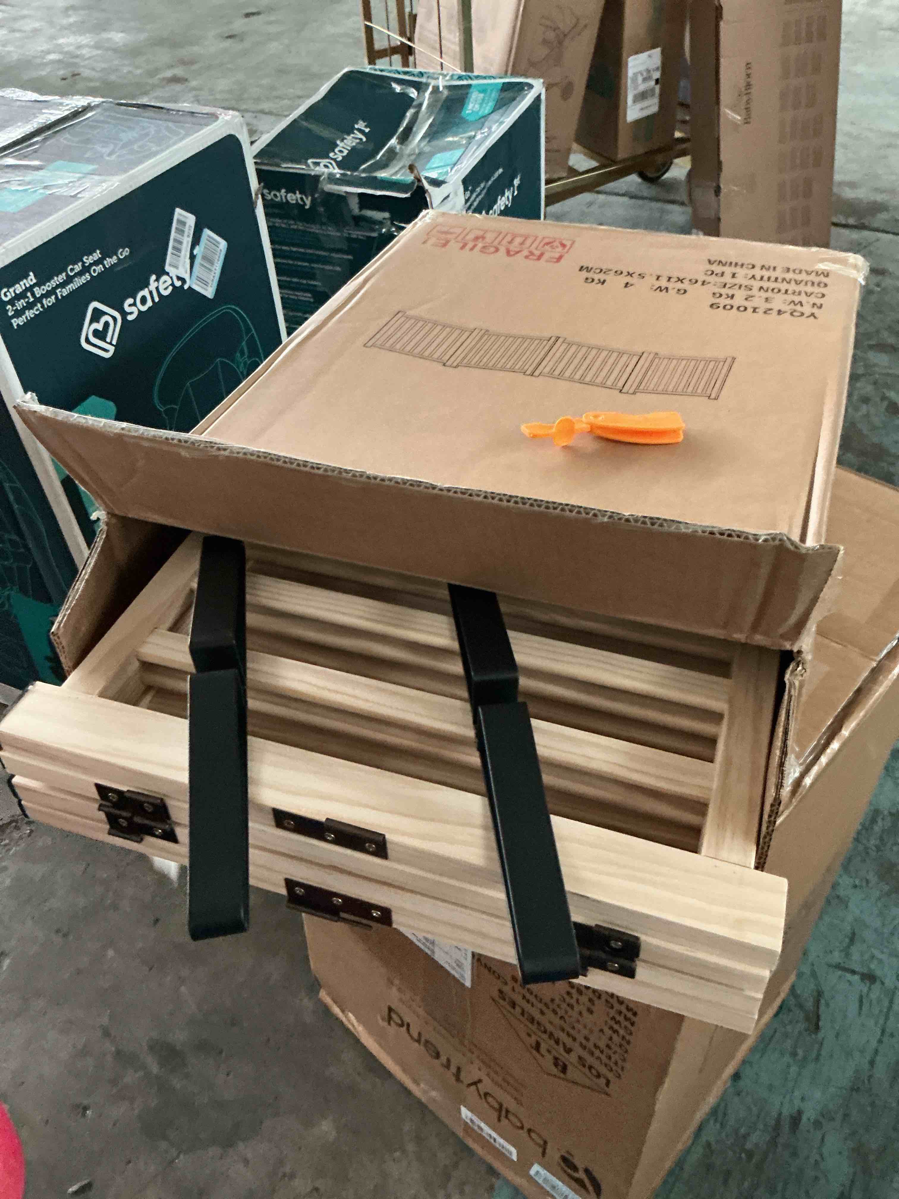 https://s3.amazonaws.com/lotting-images-prod/NonstopDeals/TEA2148758_1754407653470.jpeg