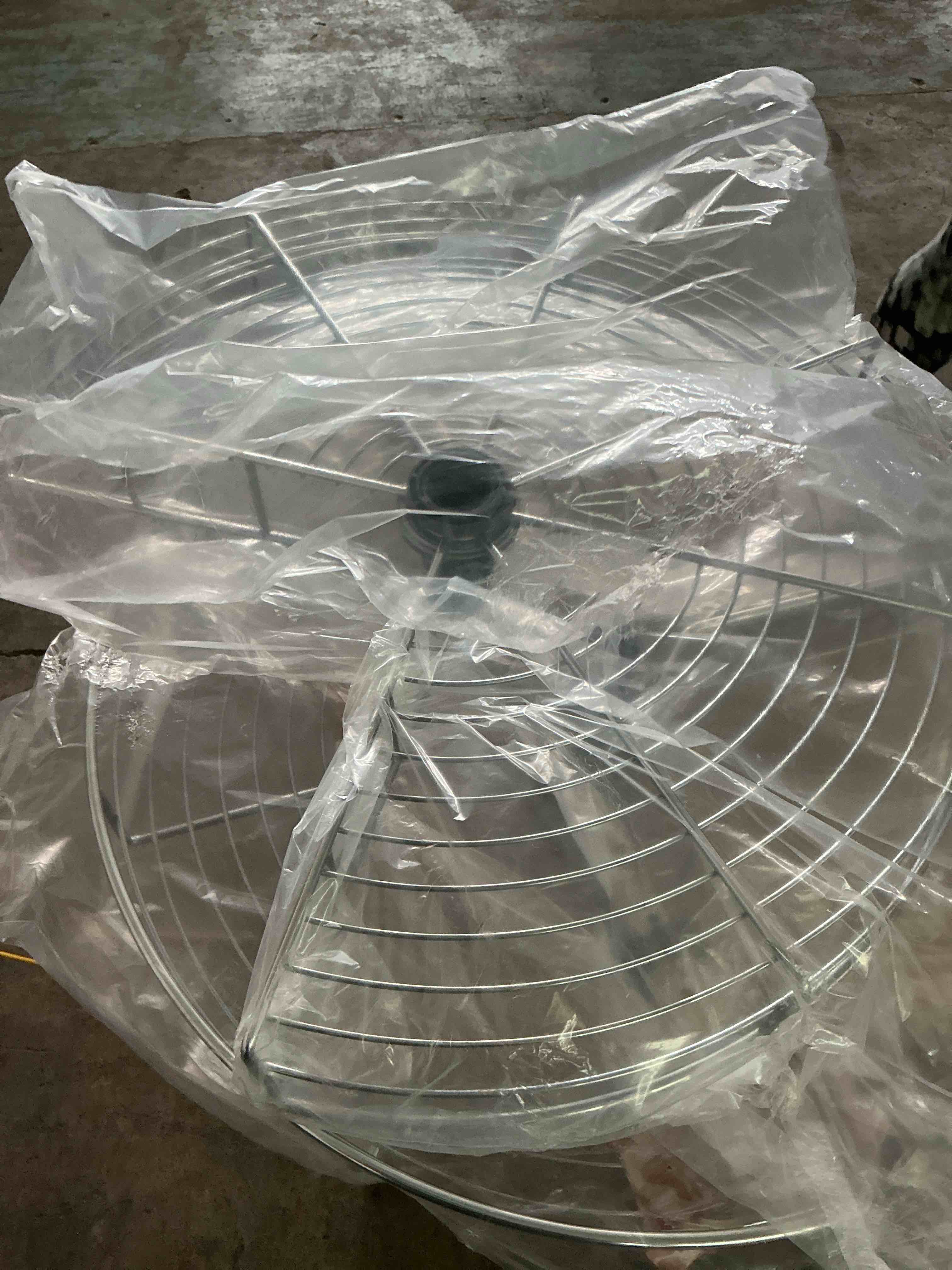https://s3.amazonaws.com/lotting-images-prod/NonstopDeals/TEA2148768_1754409895008.jpeg